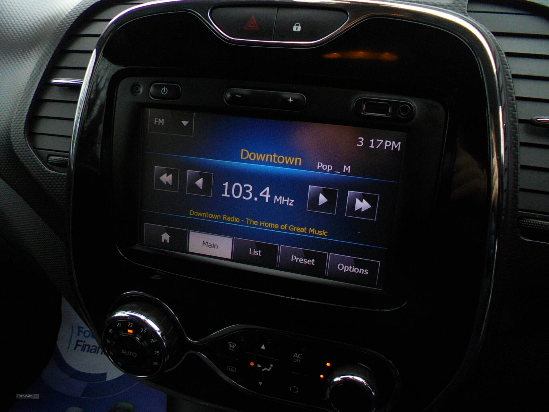 Renault Captur DIESEL HATCHBACK in Antrim