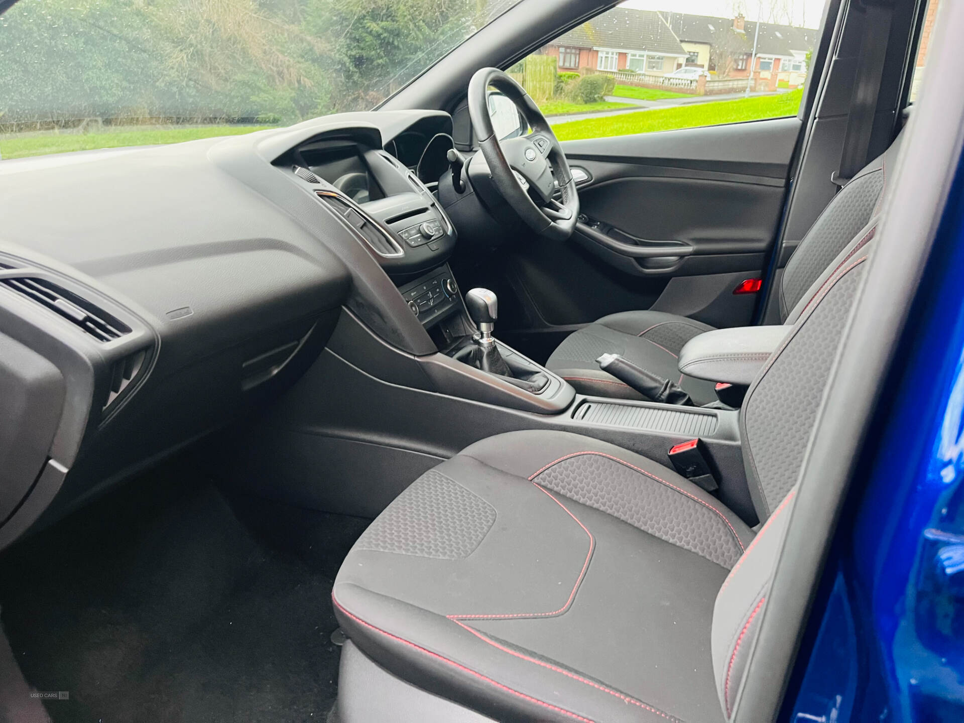 Apr 2018 Ford Focus 1.0 EcoBoost 140 ST-Line Navigation 5dr