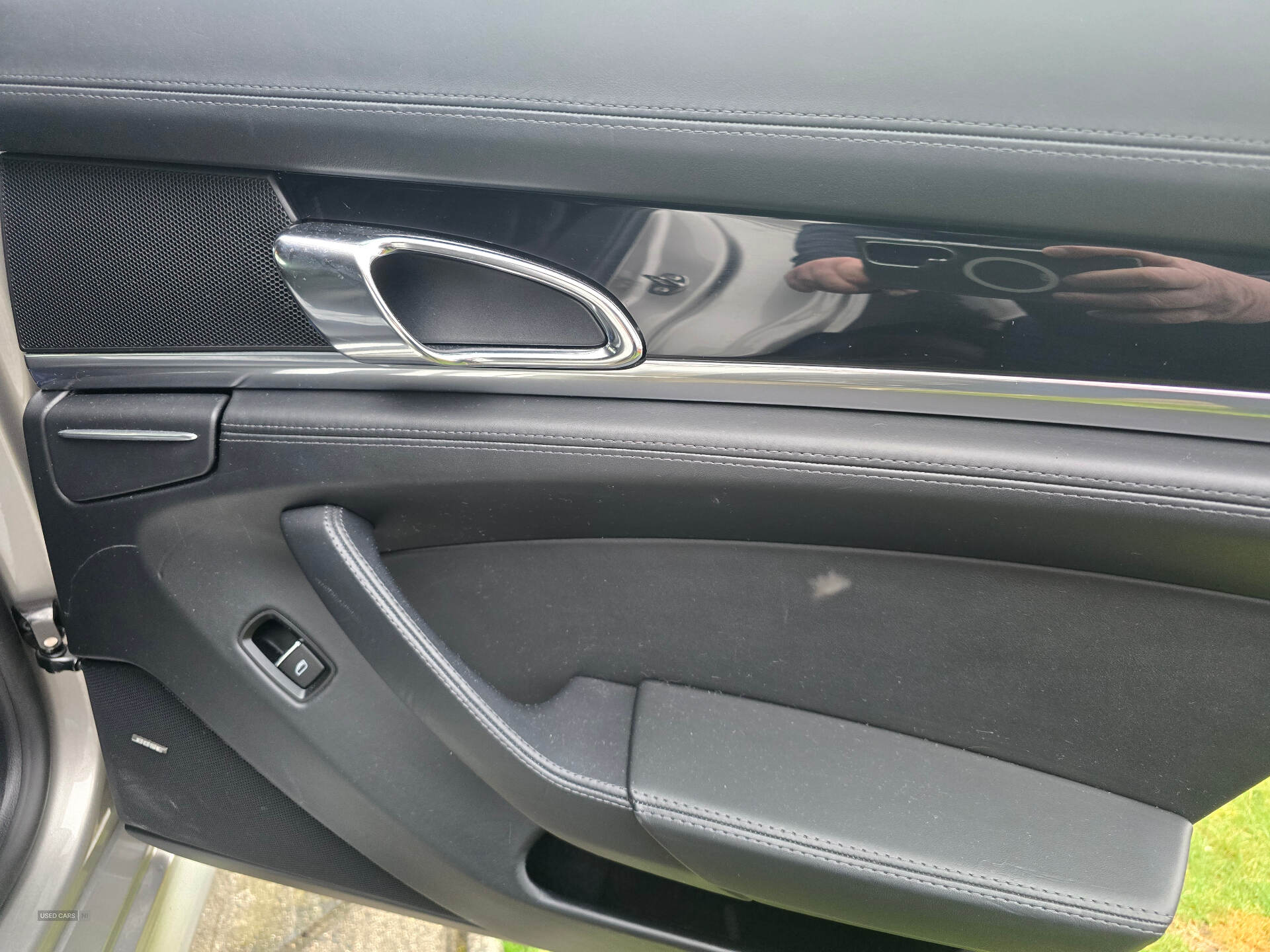 Dec 2011 Porsche Panamera 3.0 V6 Diesel 4dr Tiptronic S