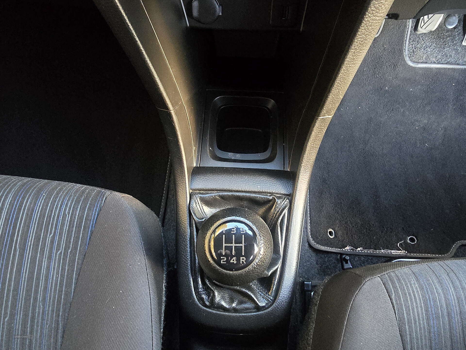 Feb 2014 Suzuki Swift 1.3 DDiS SZ4 5dr