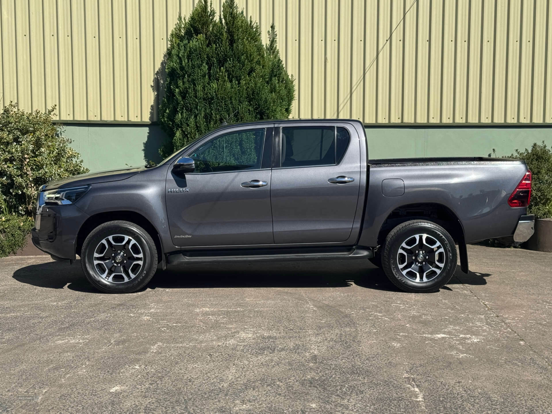 Jan 2021 Toyota Hilux Invincible D/Cab Pick Up 2.4 D-4D Auto