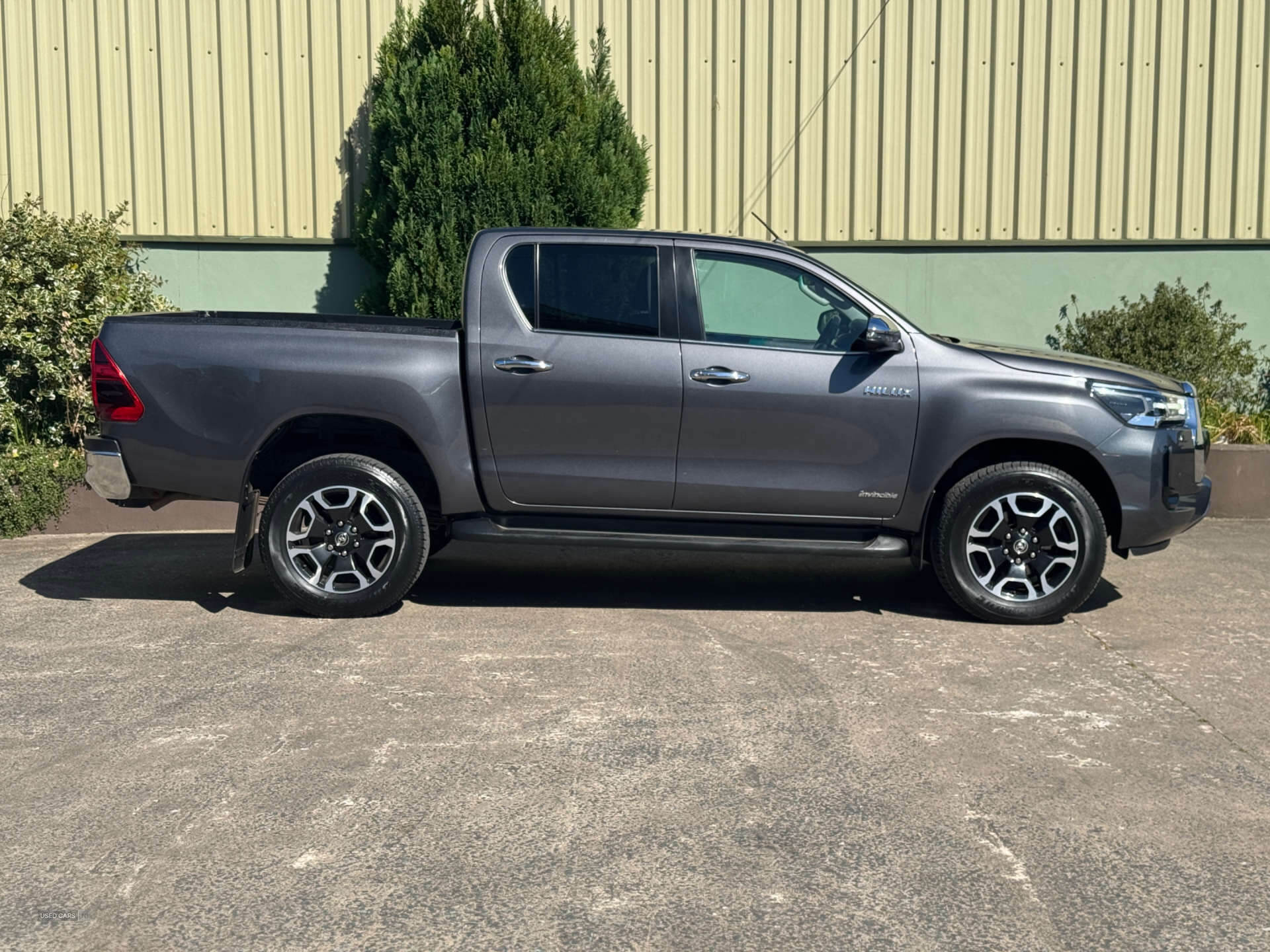 Jan 2021 Toyota Hilux Invincible D/Cab Pick Up 2.4 D-4D Auto