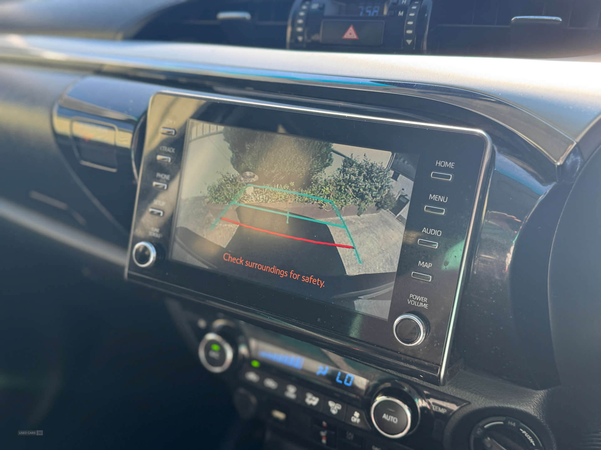 Jan 2021 Toyota Hilux Invincible D/Cab Pick Up 2.4 D-4D Auto