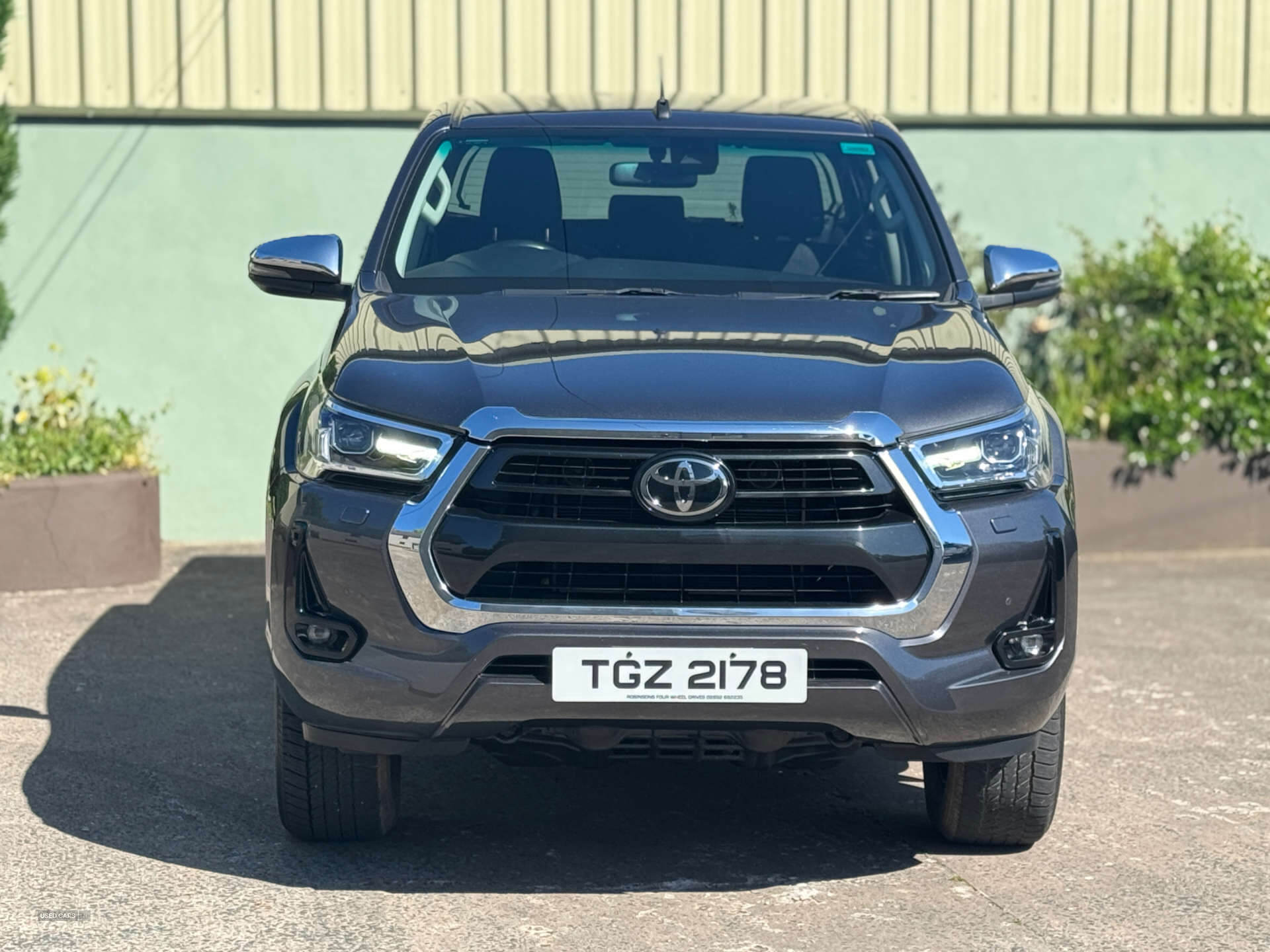 Jan 2021 Toyota Hilux Invincible D/Cab Pick Up 2.4 D-4D Auto