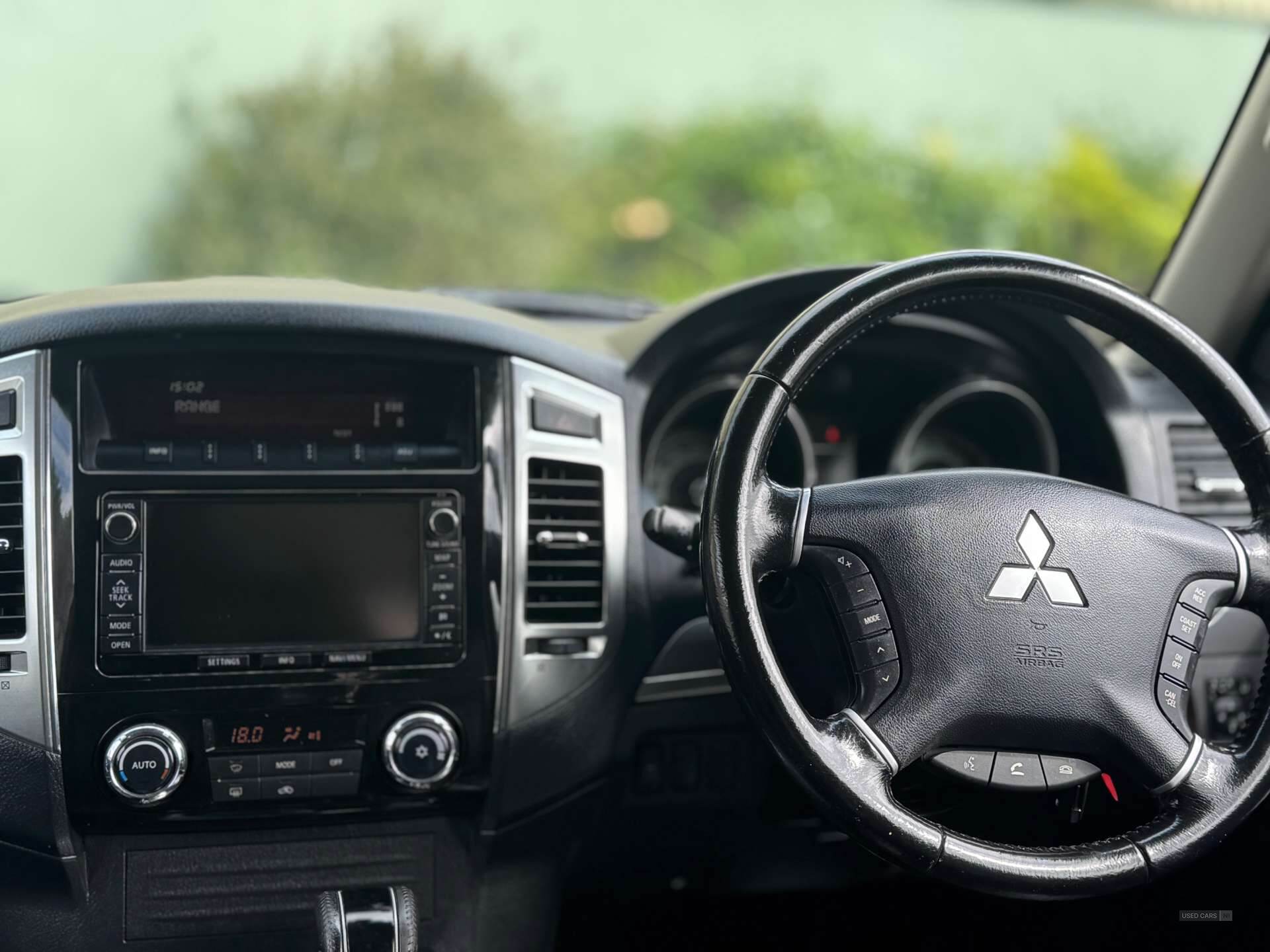 Dec 2015 Mitsubishi Shogun 3.2 DI-DC 187 Barbarian Van Auto