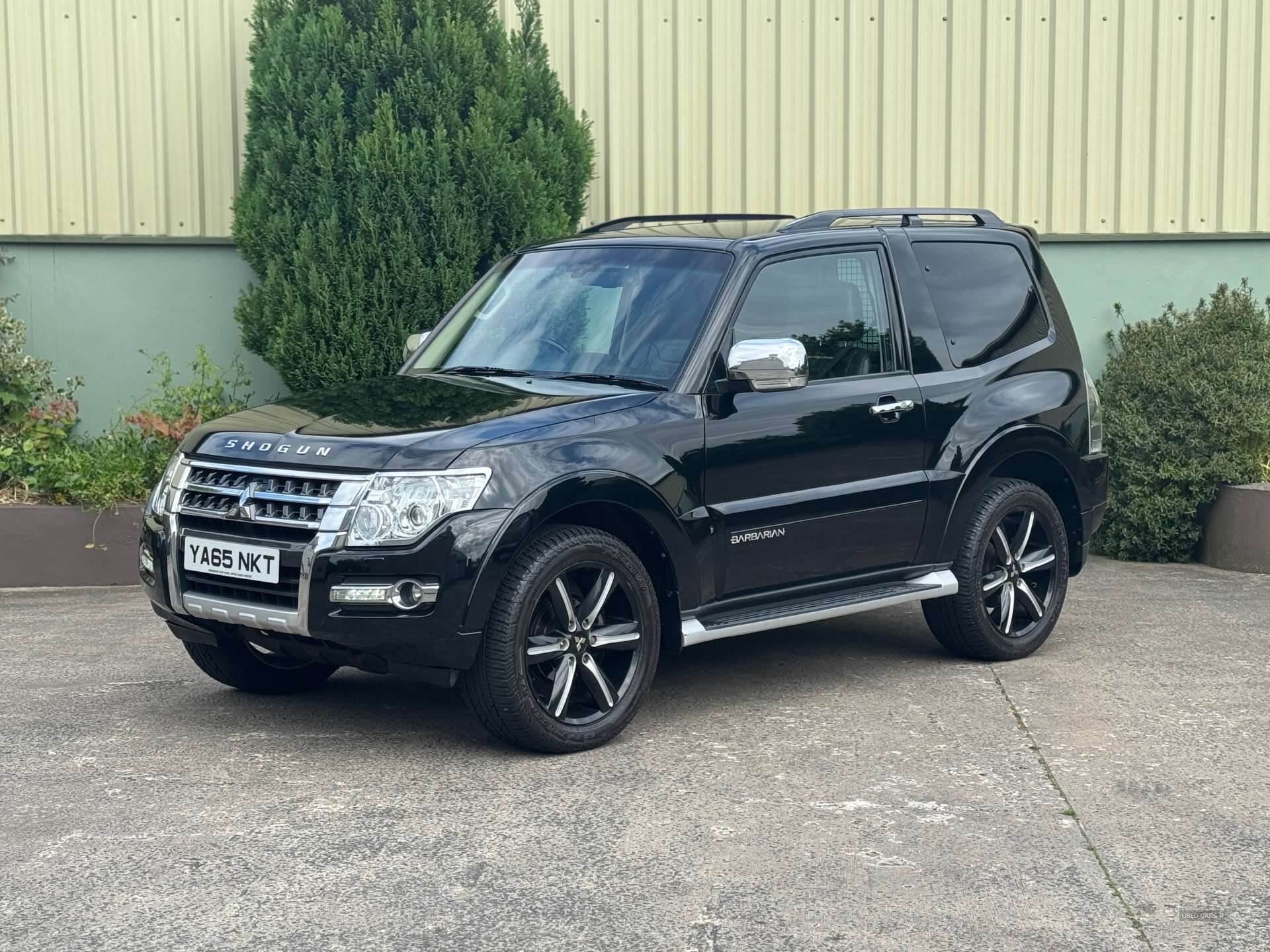 Dec 2015 Mitsubishi Shogun 3.2 DI-DC 187 Barbarian Van Auto