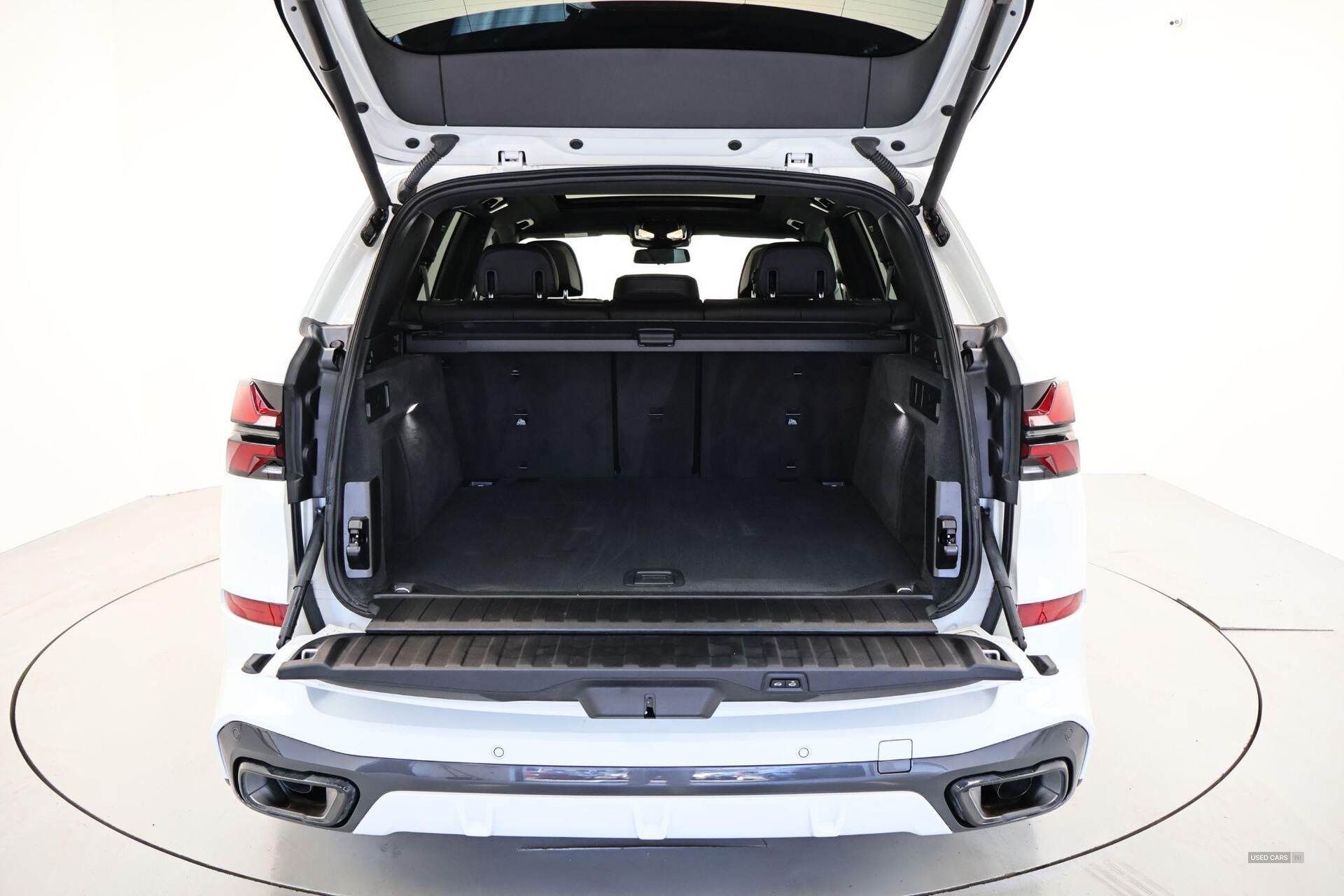 May 2023 BMW X5 xDrive30d MHT M Sport 5dr Auto