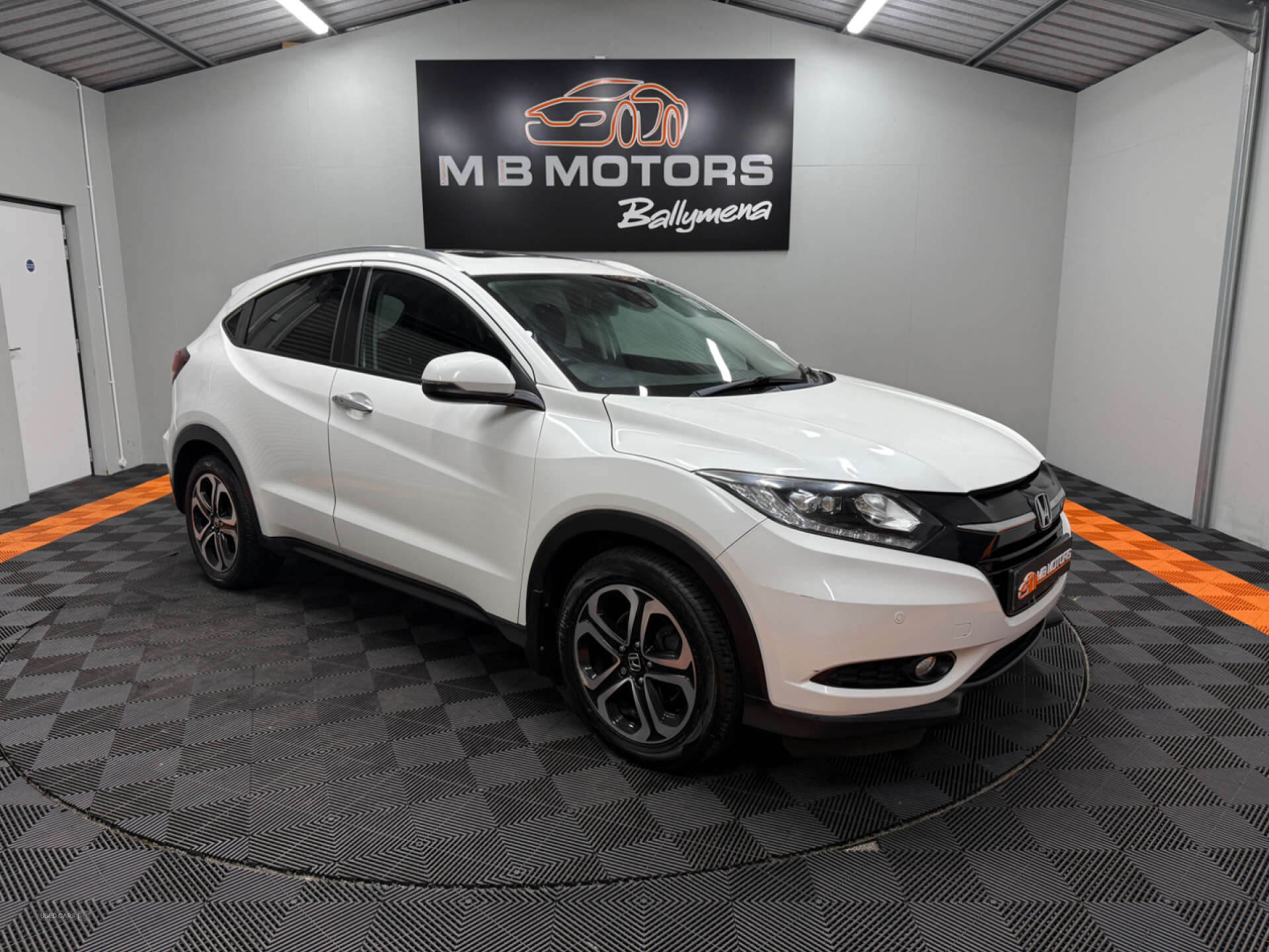 Aug 2016 Honda HR-V 1.6 i-DTEC EX 5dr