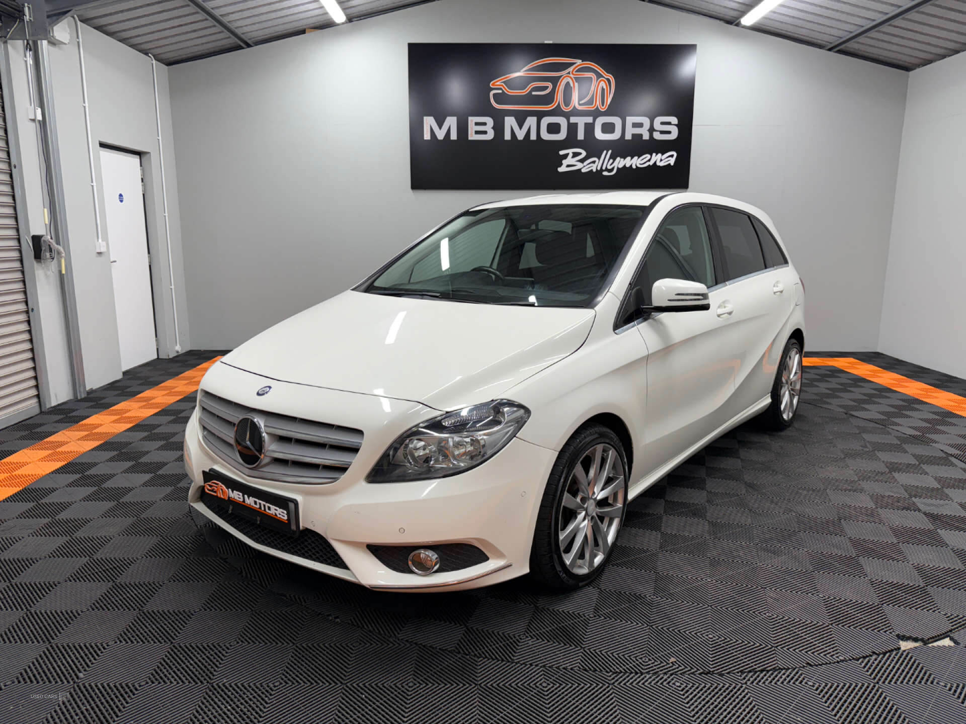 Jan 2013 Mercedes-Benz B-Class B180 CDI BlueEFFICIENCY SE 5dr