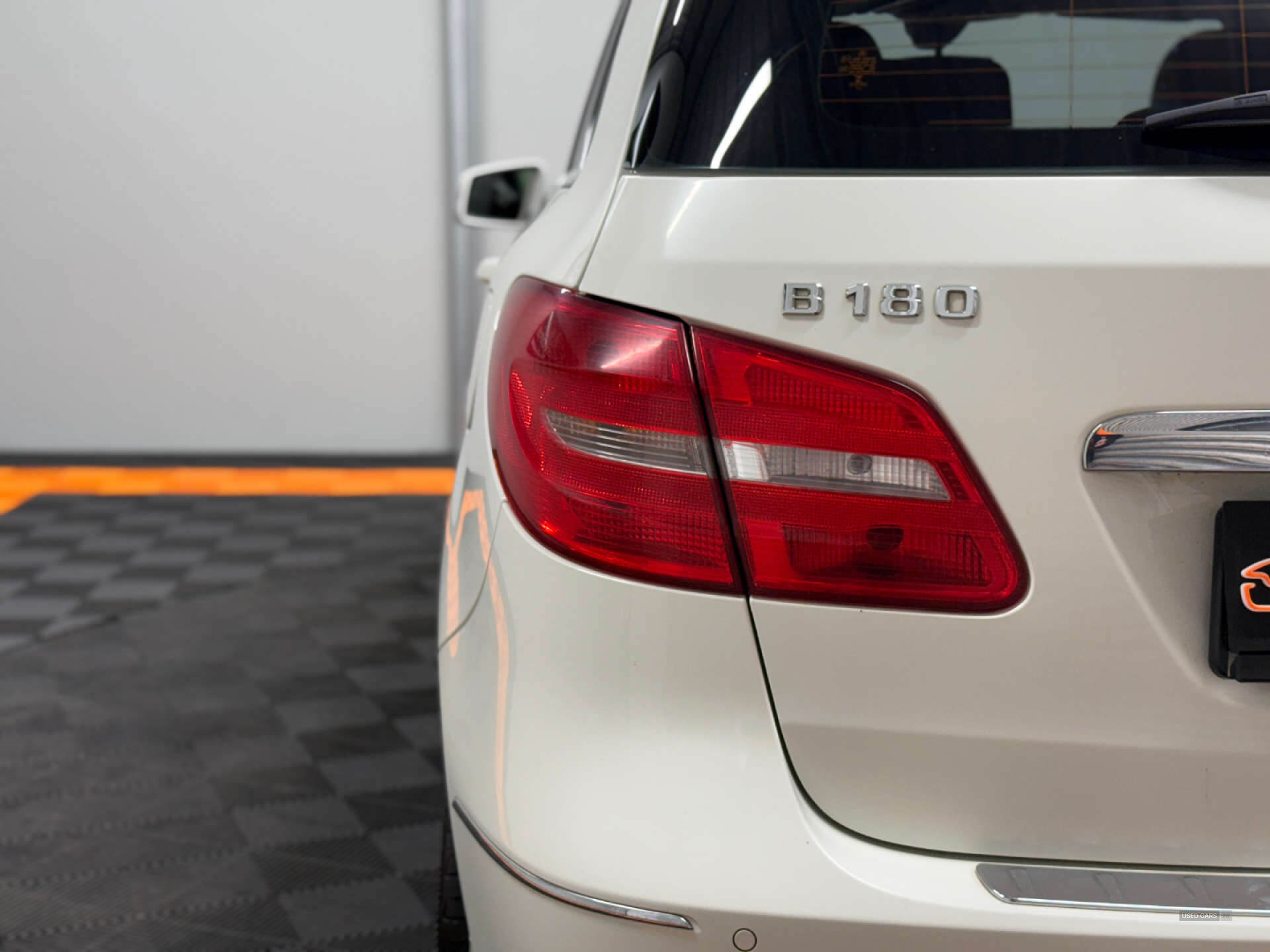 Jan 2013 Mercedes-Benz B-Class B180 CDI BlueEFFICIENCY SE 5dr