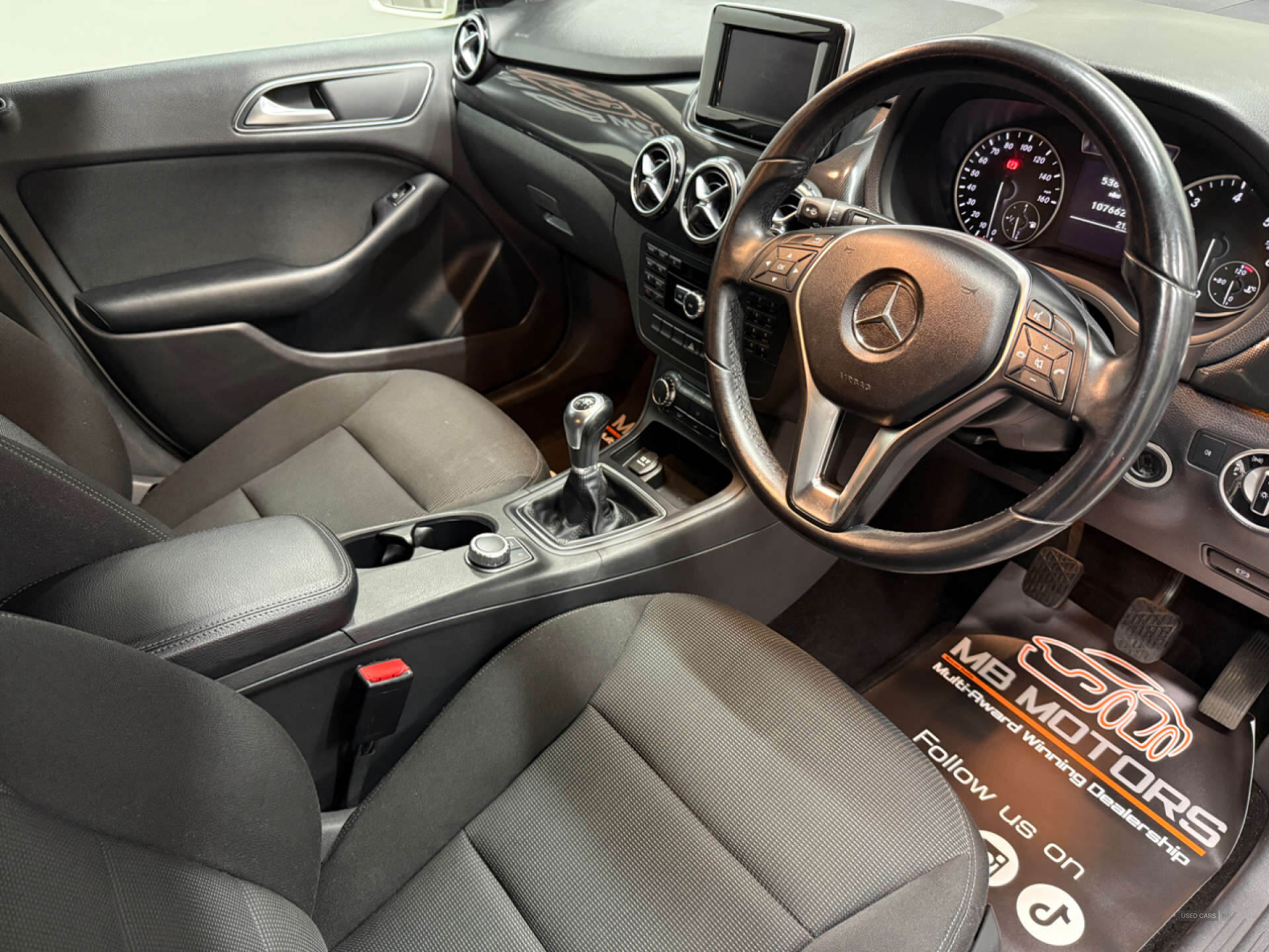 Jan 2013 Mercedes-Benz B-Class B180 CDI BlueEFFICIENCY SE 5dr