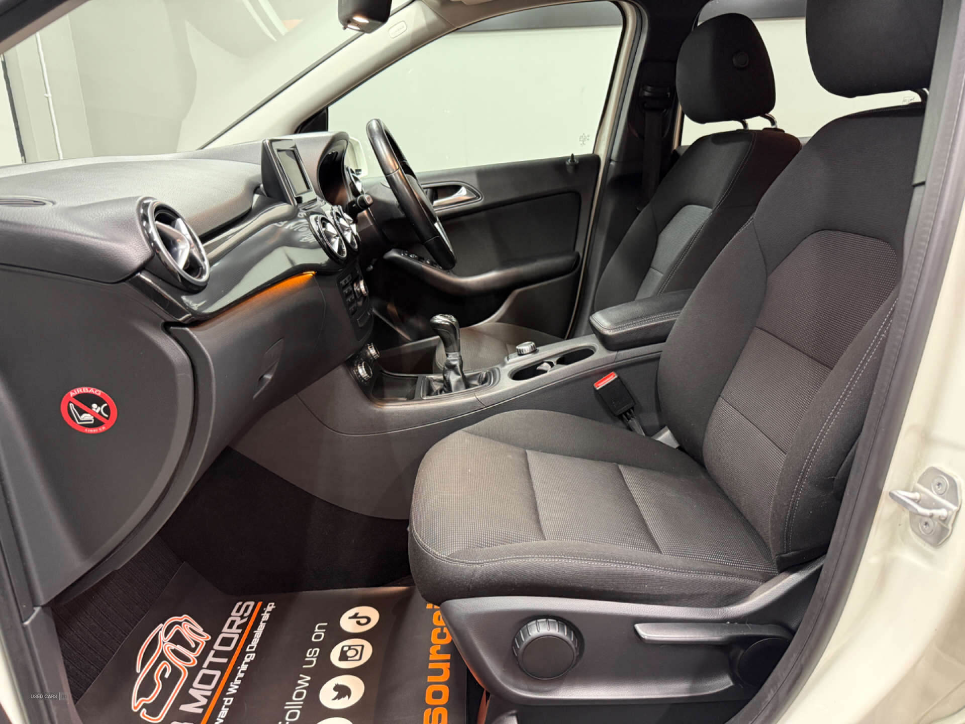 Jan 2013 Mercedes-Benz B-Class B180 CDI BlueEFFICIENCY SE 5dr