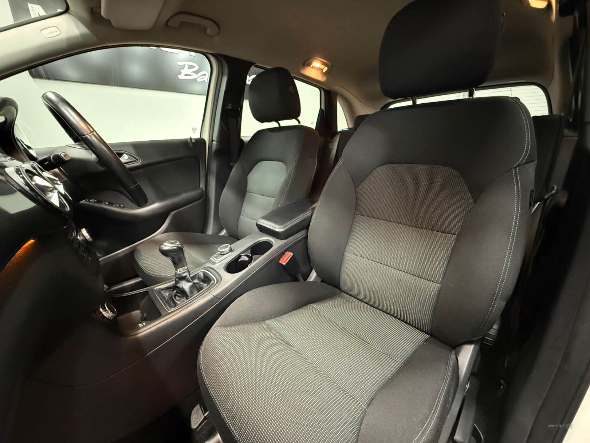 Jan 2013 Mercedes-Benz B-Class B180 CDI BlueEFFICIENCY SE 5dr