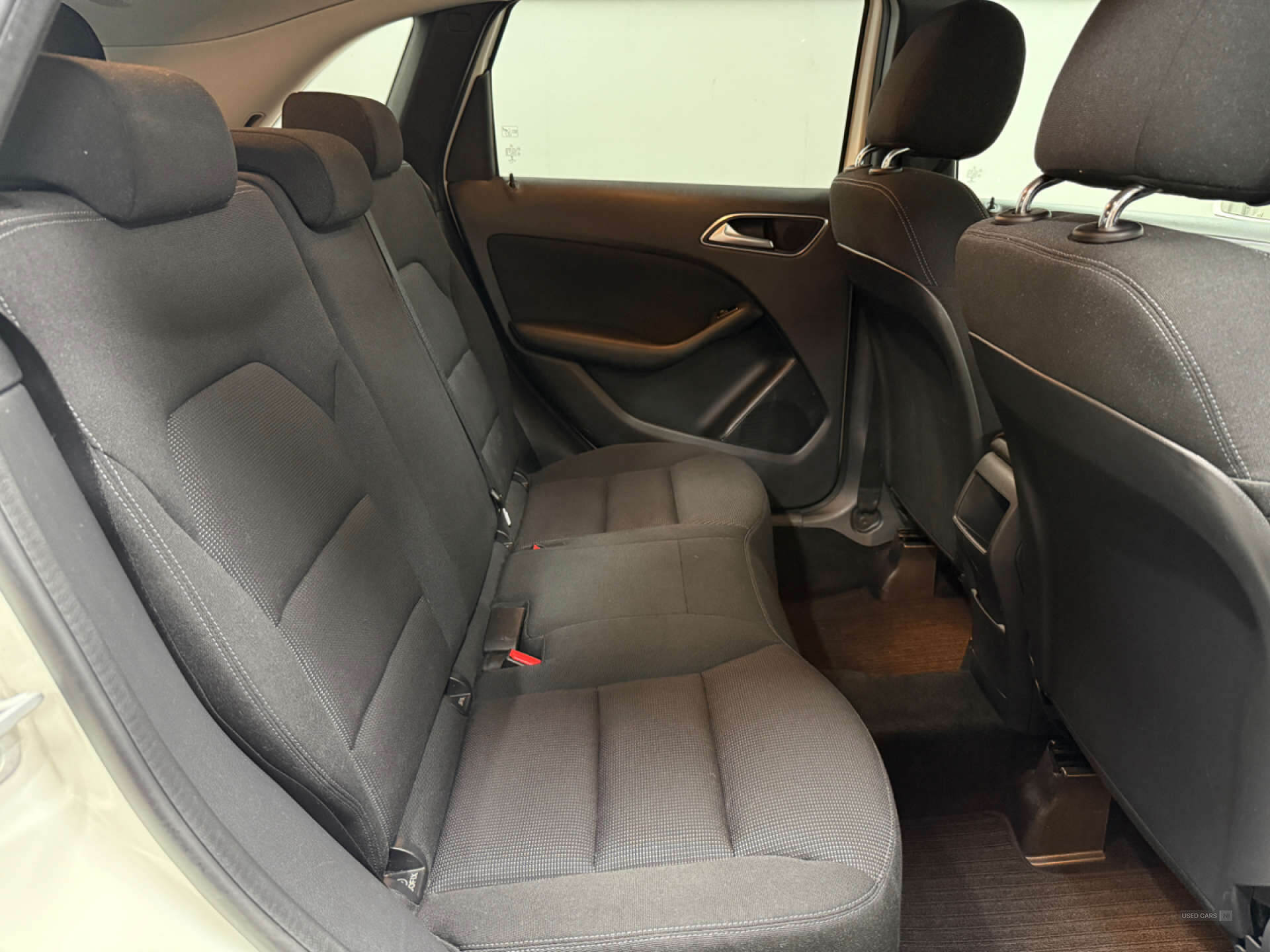 Jan 2013 Mercedes-Benz B-Class B180 CDI BlueEFFICIENCY SE 5dr