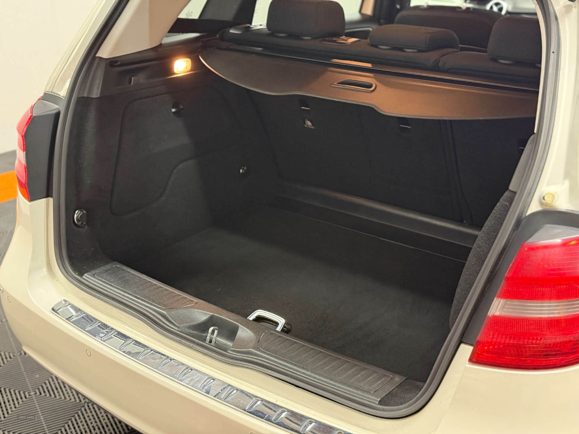 Jan 2013 Mercedes-Benz B-Class B180 CDI BlueEFFICIENCY SE 5dr