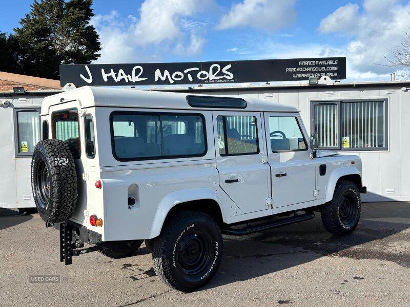 Feb 2005 Land Rover Defender County Station Wagon Td5 (9 seater)