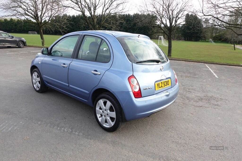 2010 Nissan Micra 1.2 16v n-tec Hatchback 5dr Petrol Manual (139 g/km, 79 bhp) LONG MOT / SAT NAV / TOUCH SCREEN