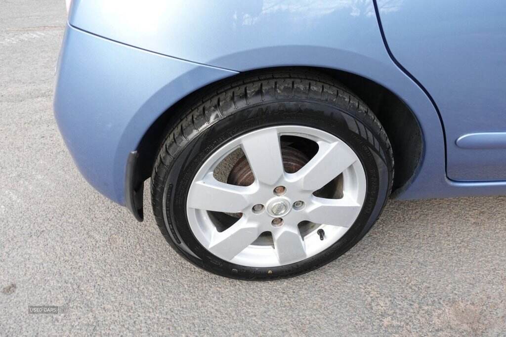 2010 Nissan Micra 1.2 16v n-tec Hatchback 5dr Petrol Manual (139 g/km, 79 bhp) LONG MOT / SAT NAV / TOUCH SCREEN