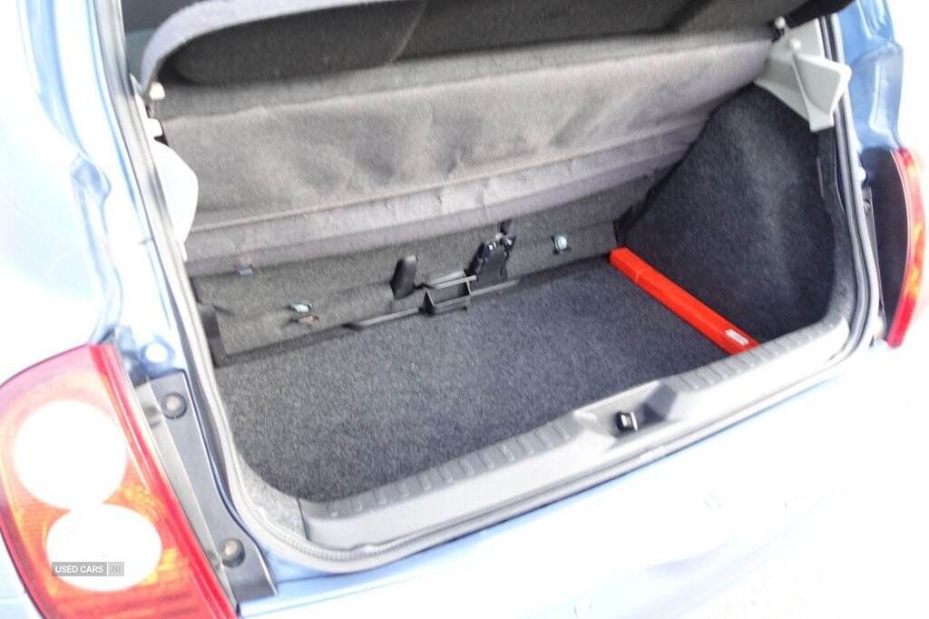 2010 Nissan Micra 1.2 16v n-tec Hatchback 5dr Petrol Manual (139 g/km, 79 bhp) LONG MOT / SAT NAV / TOUCH SCREEN