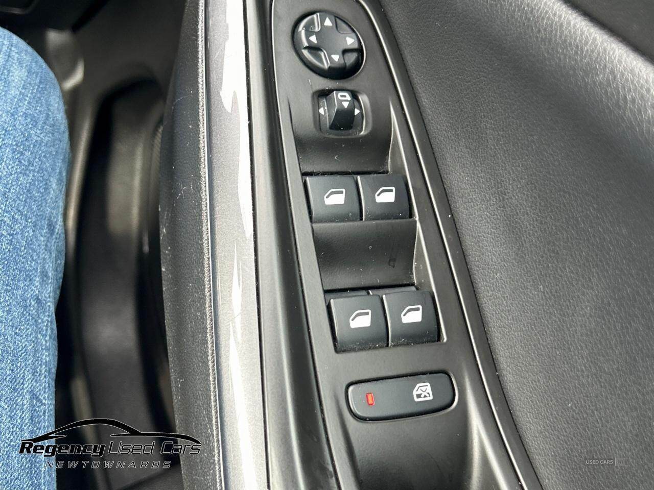Feb 2020 Vauxhall Grandland X 1.2 Turbo SRi Nav 5dr