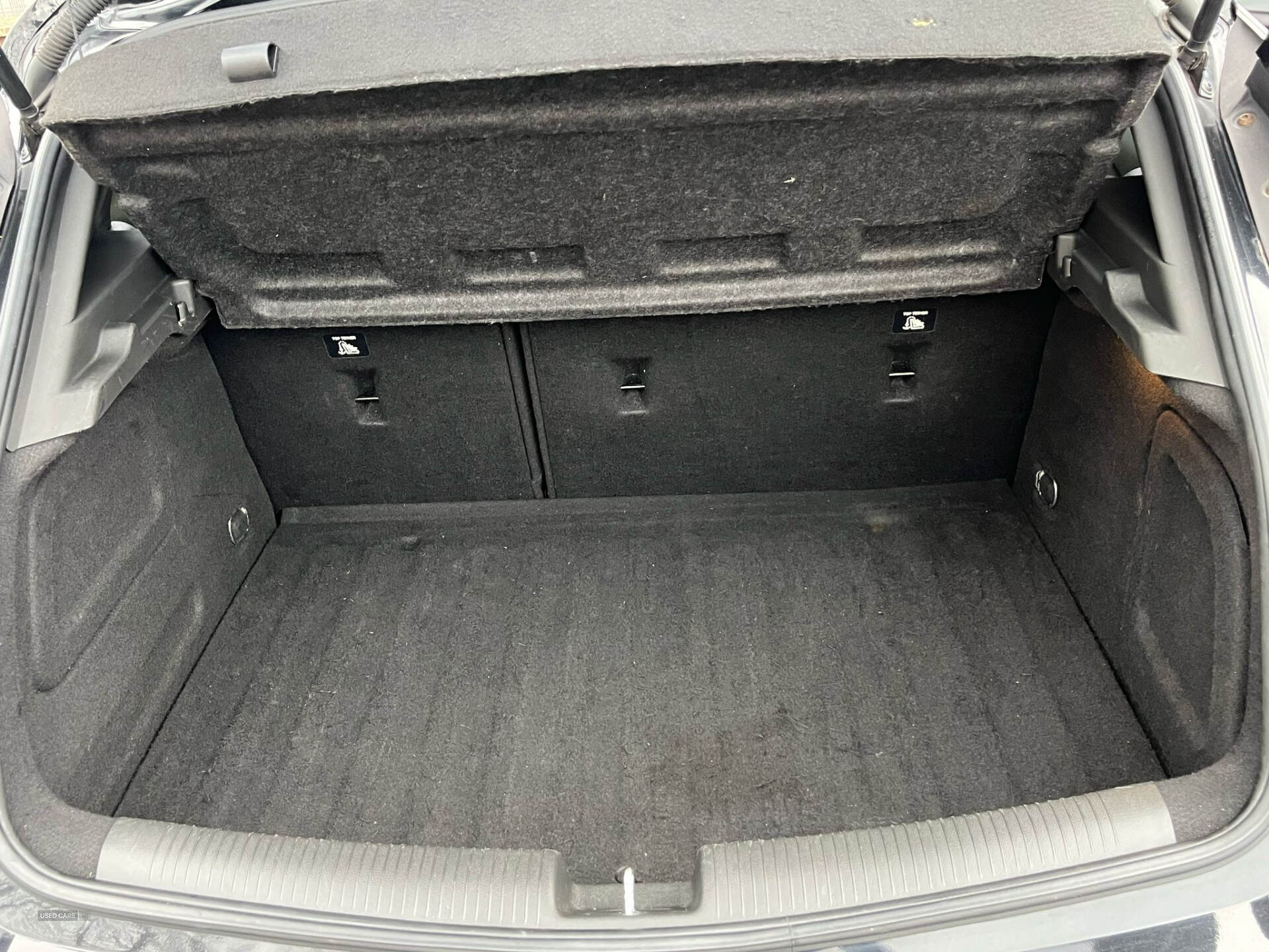 Jan 2019 Vauxhall Astra 1.0T ecoTEC SRi Nav 5dr