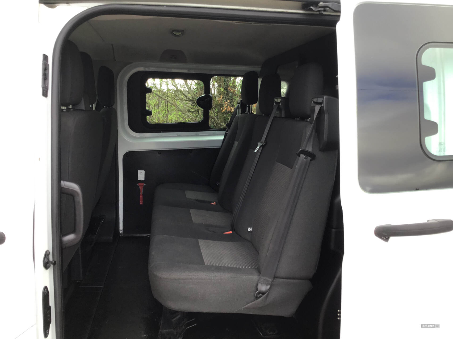Jan 2014 Ford Transit Custom 2.2 TDCi 100ps Low Roof D/Cab Van