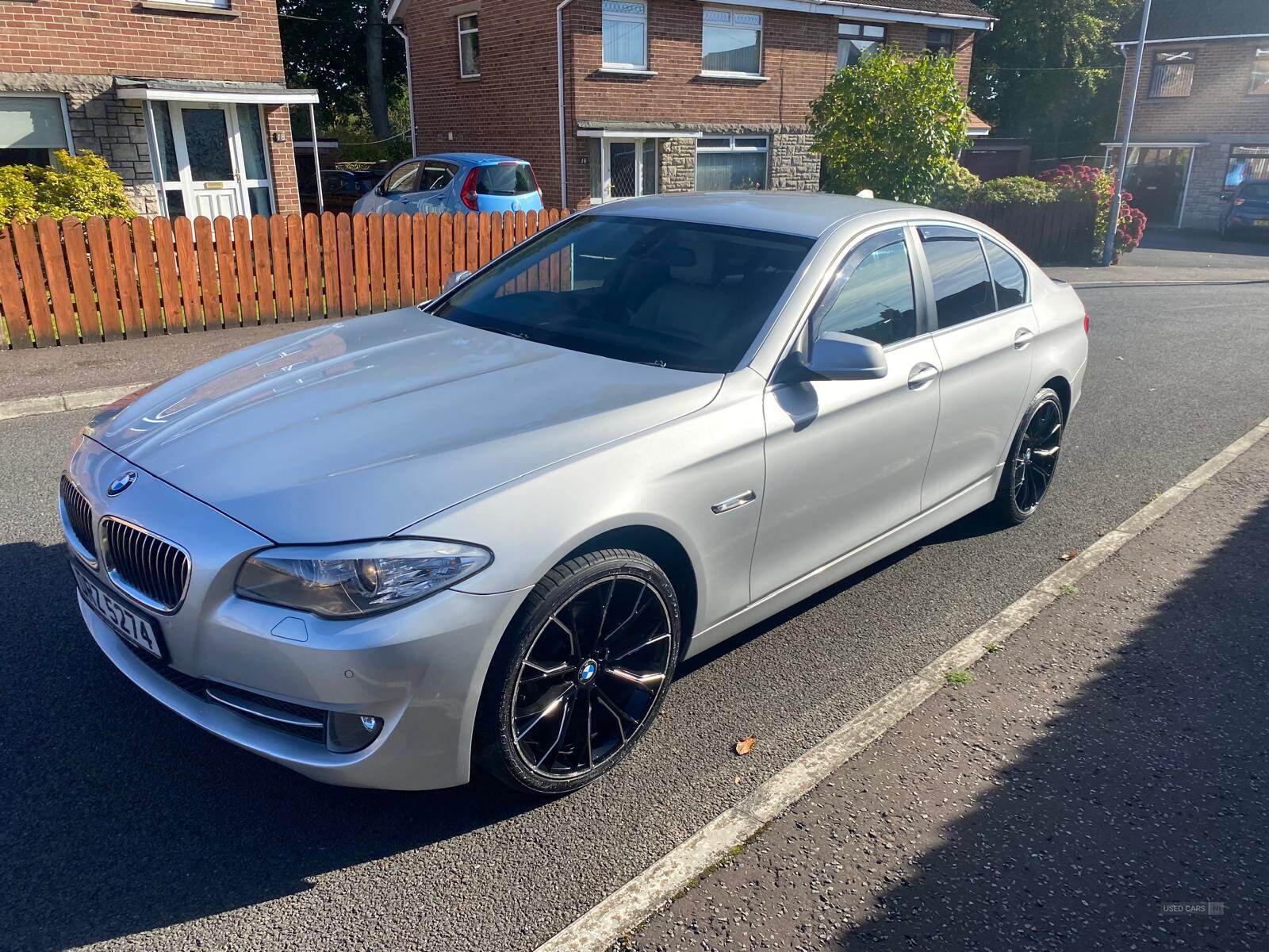 Nov 2011 BMW 5 Series 520d EfficientDynamics 4dr