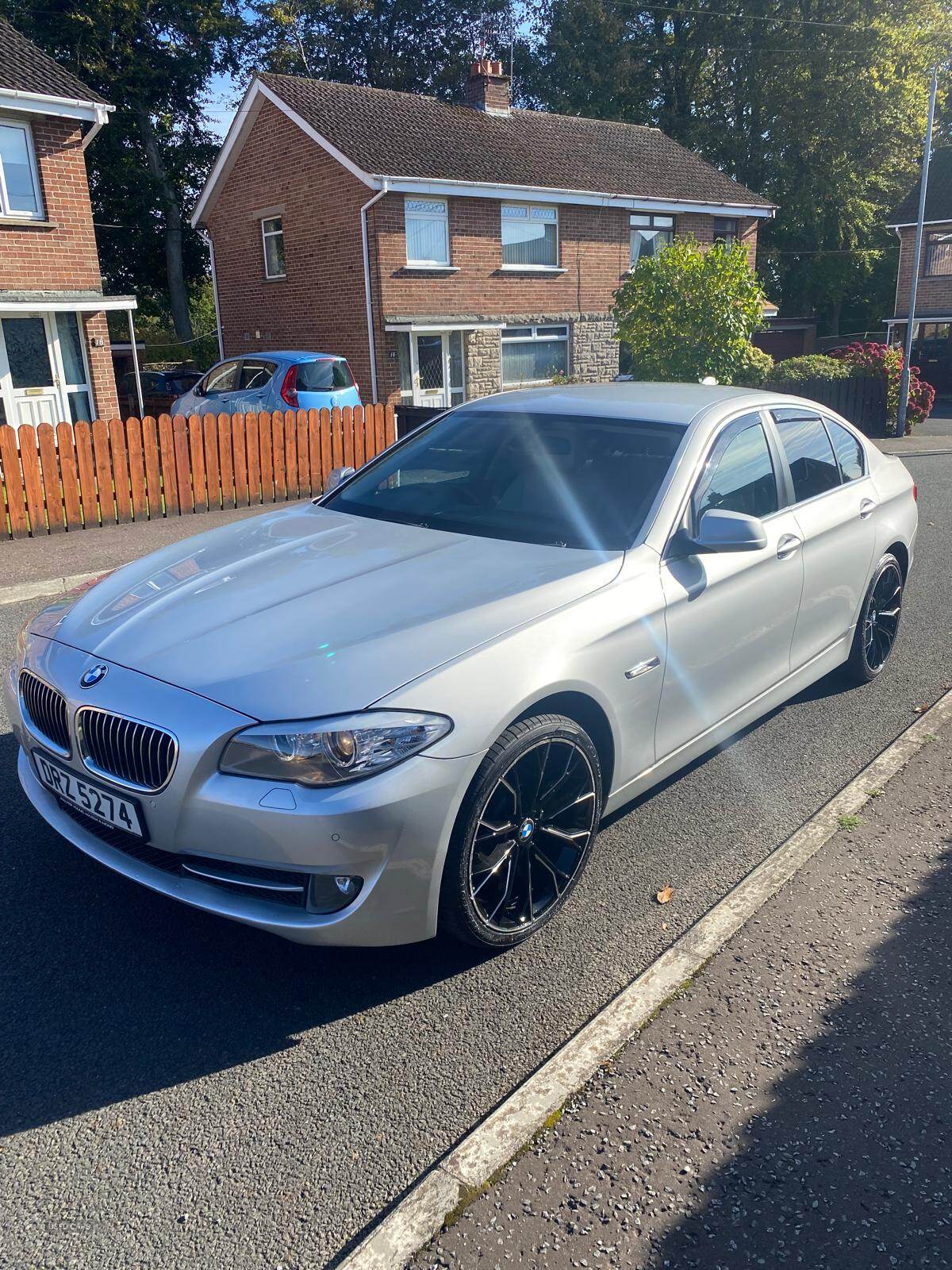 Nov 2011 BMW 5 Series 520d EfficientDynamics 4dr