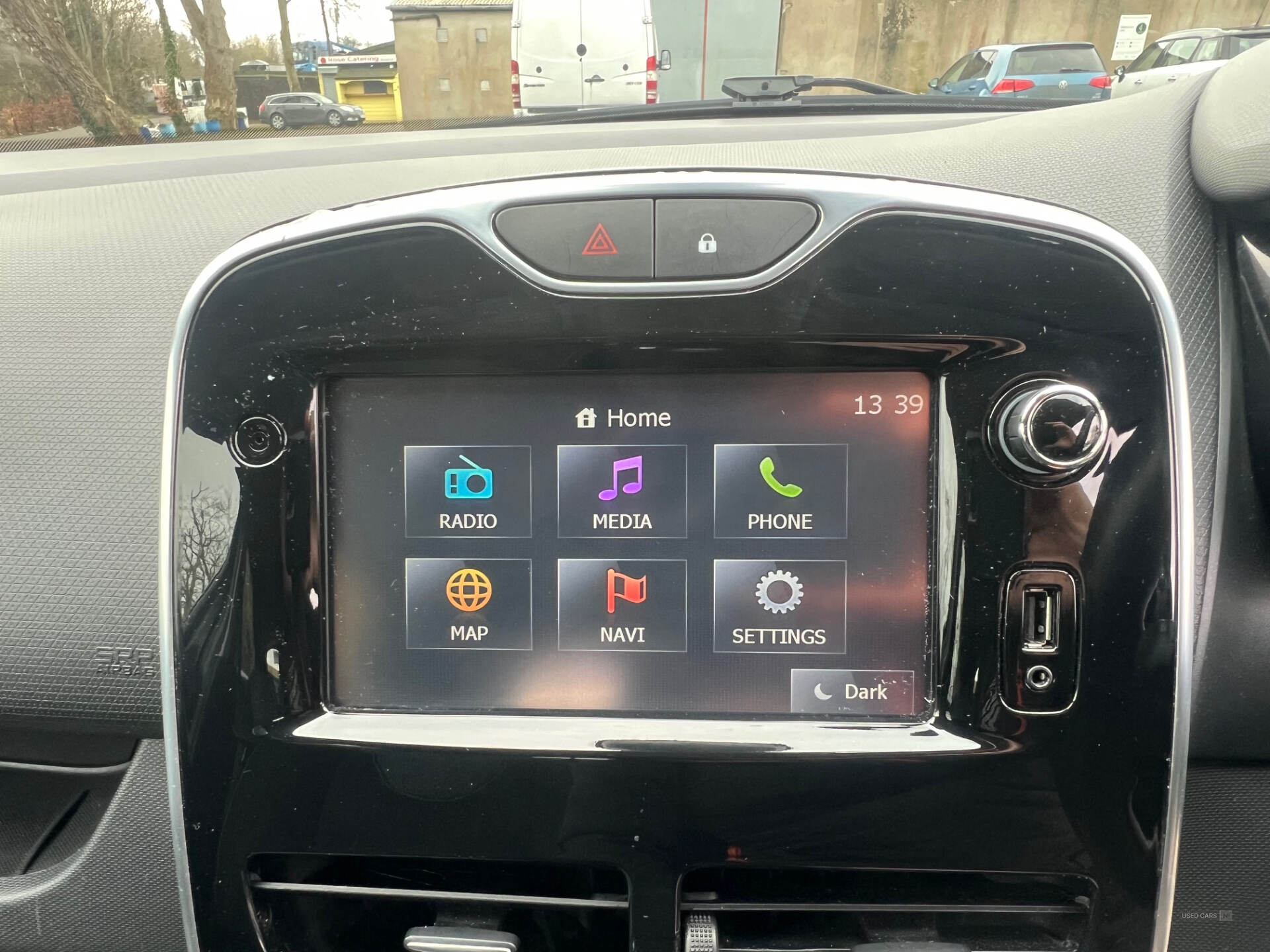 May 2015 Renault Clio 0.9 TCE 90 Dynamique S MediaNav Energy 5dr