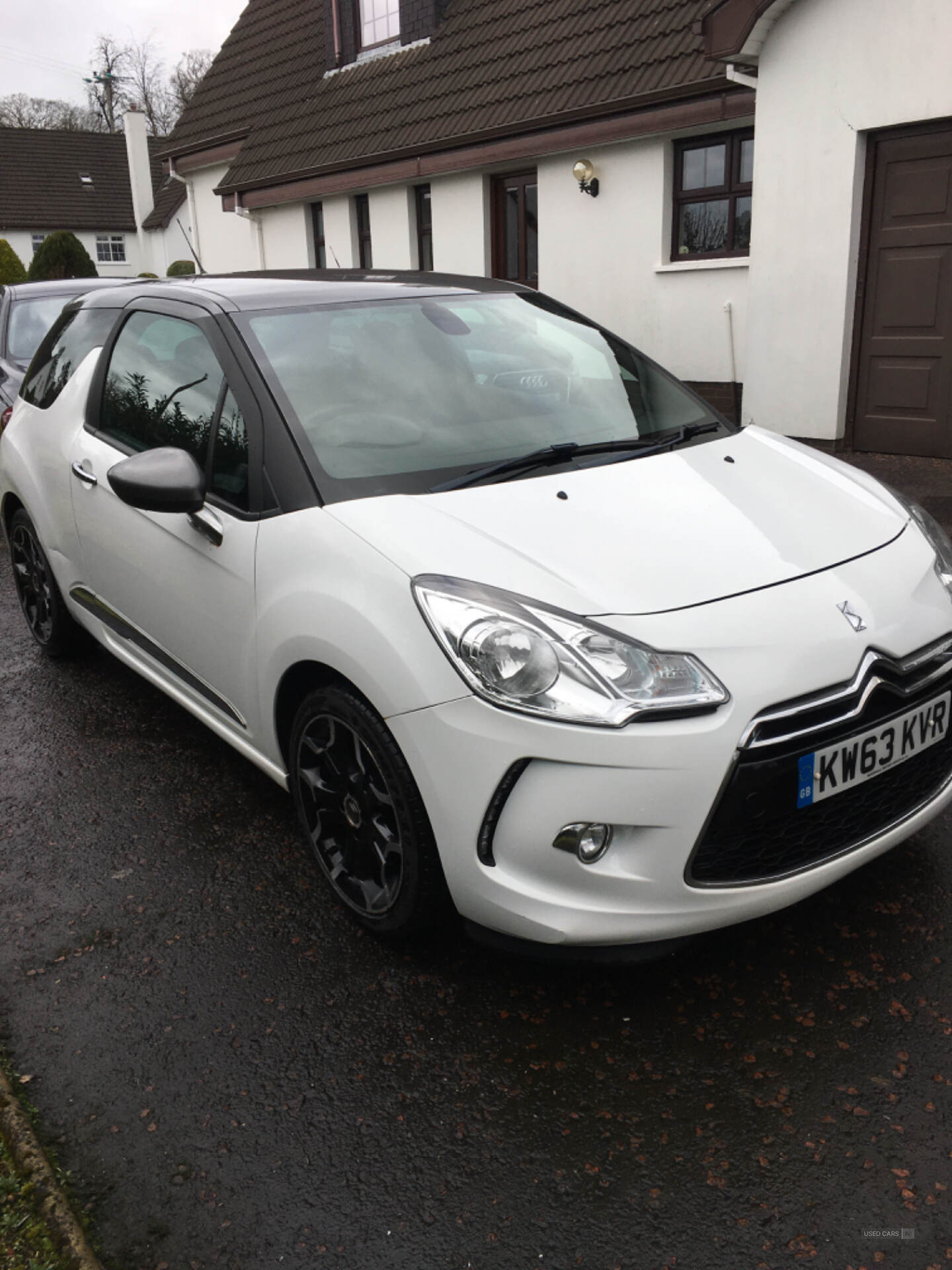 Feb 2014 Citroen DS3 1.6 e-HDi Airdream DStyle Plus 3dr