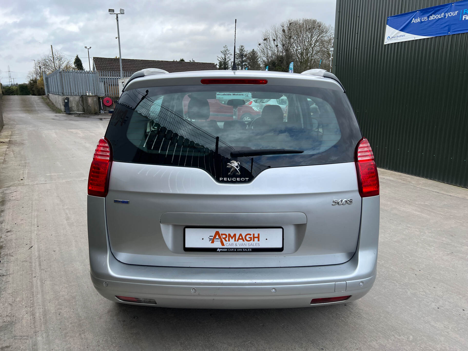 Jun 2015 Peugeot 5008 1.6 BlueHDi 120 Active 5dr