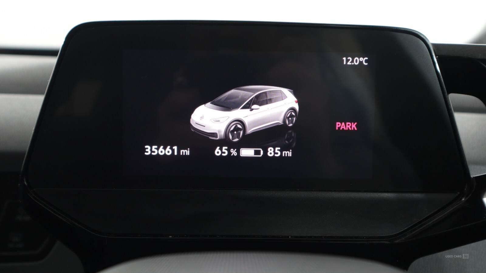 Feb 2022 Volkswagen ID.3 107KW Life Pro 58kWh 5dr Auto