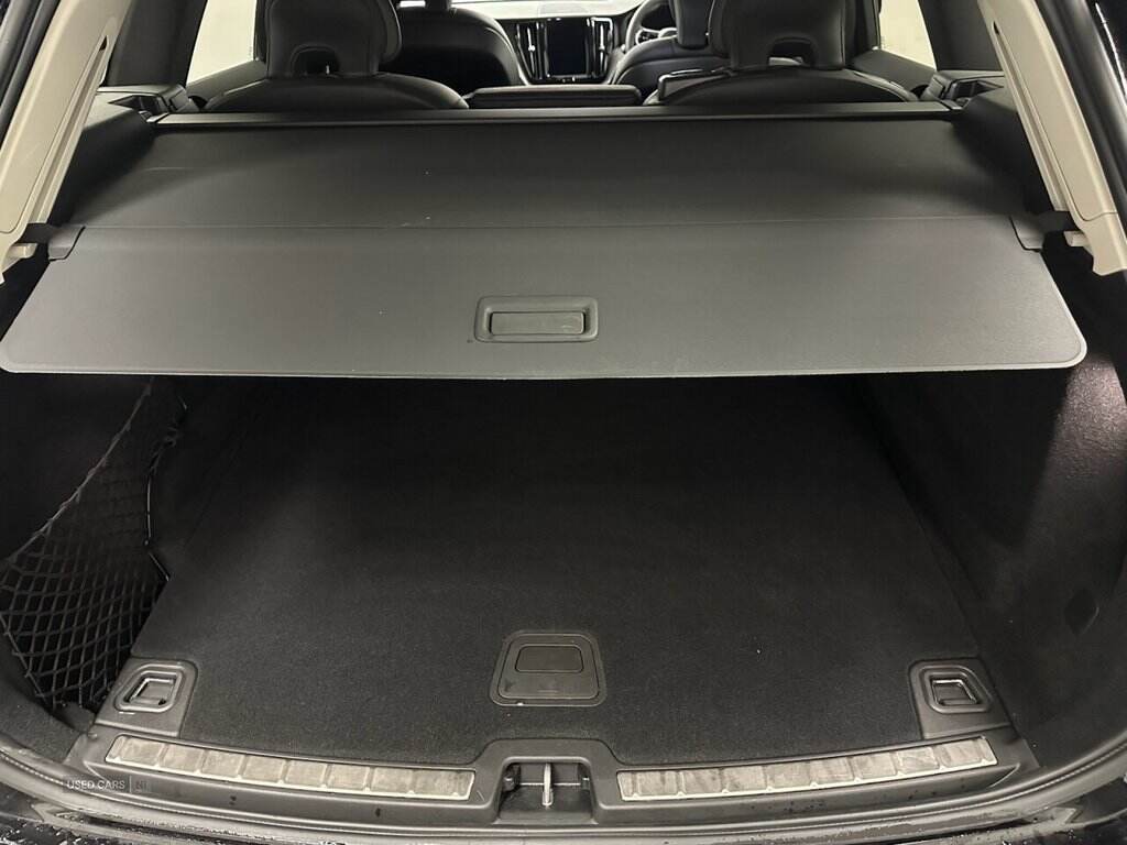 Nov 2023 Volvo XC60 2.0 B4D Plus Dark 5dr AWD Geartronic