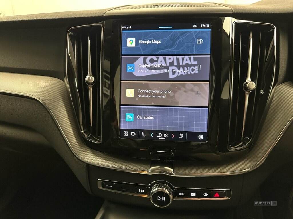 Nov 2023 Volvo XC60 2.0 B4D Plus Dark 5dr AWD Geartronic