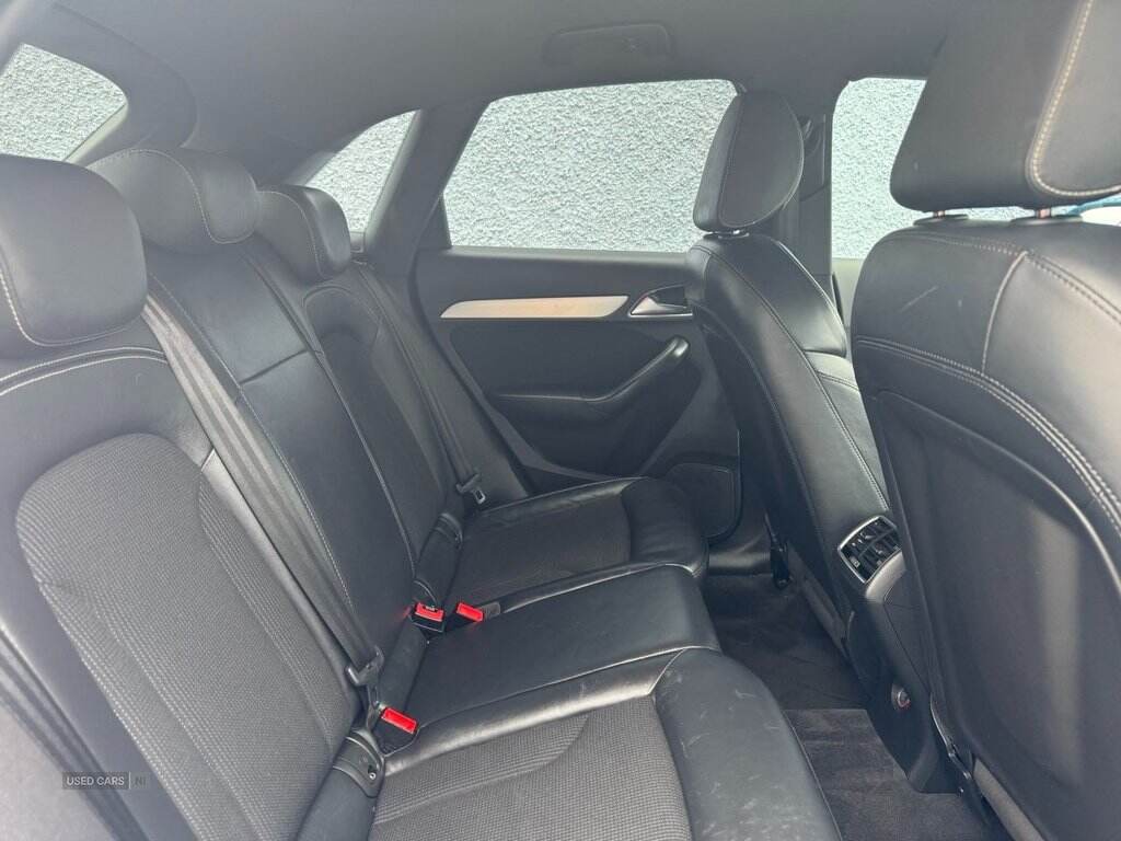 Jul 2015 Audi Q3 1.4T FSI S Line 5dr