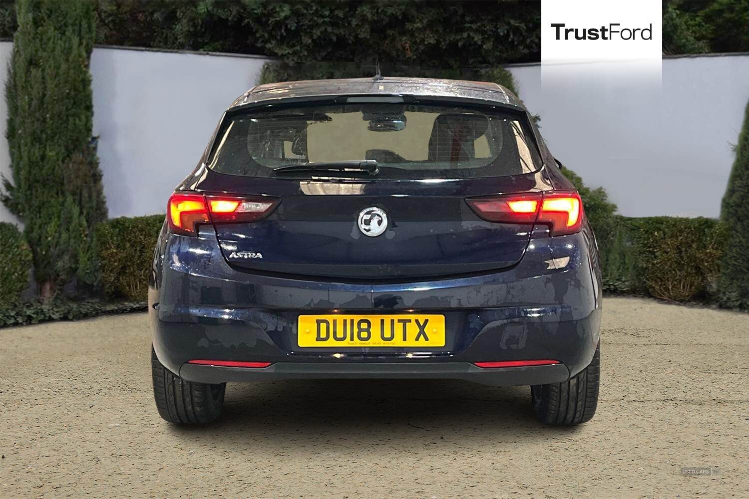 Jun 2018 Vauxhall Astra 1.4i 16V SRi 5dr