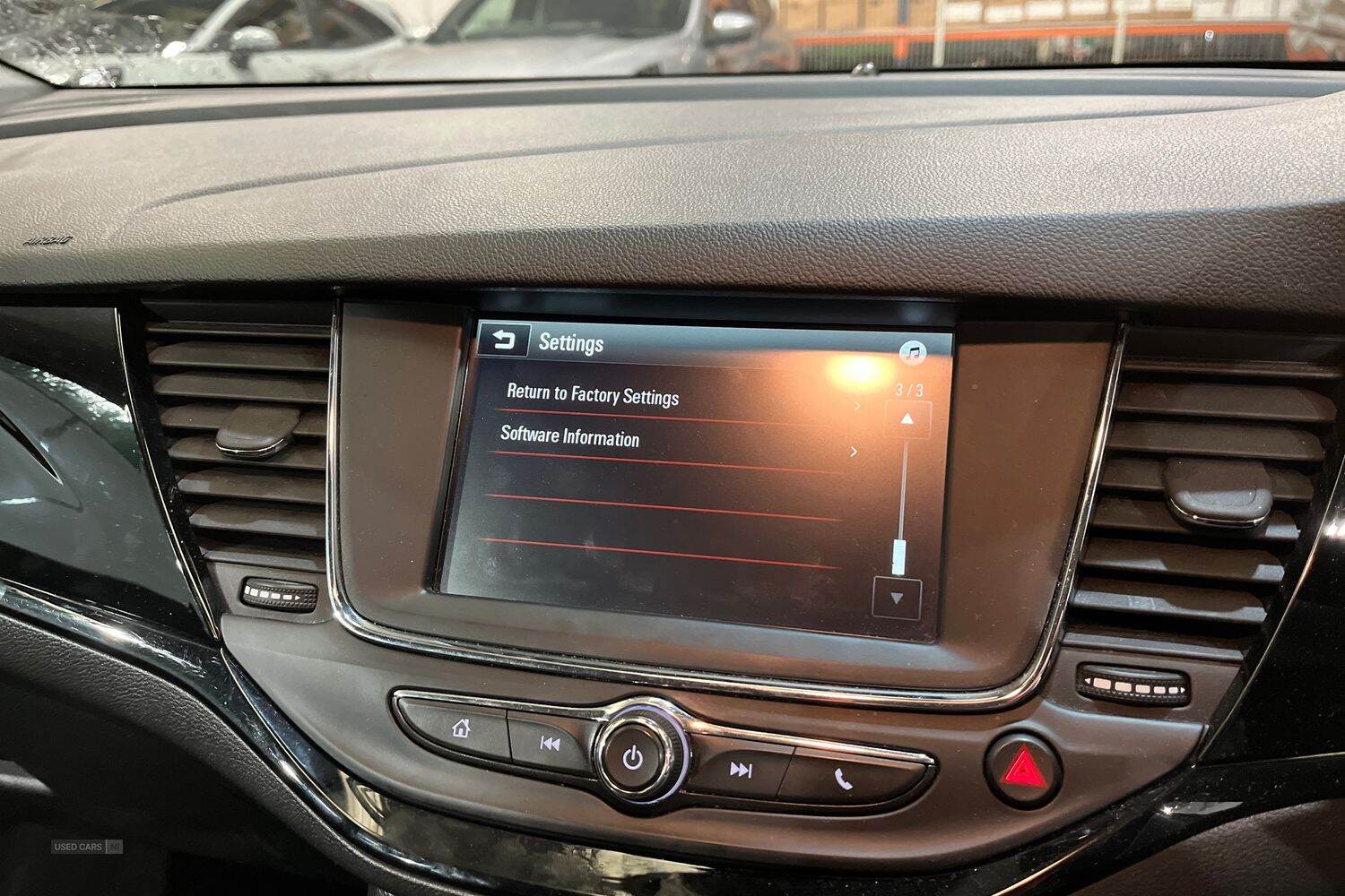 Jun 2018 Vauxhall Astra 1.4i 16V SRi 5dr