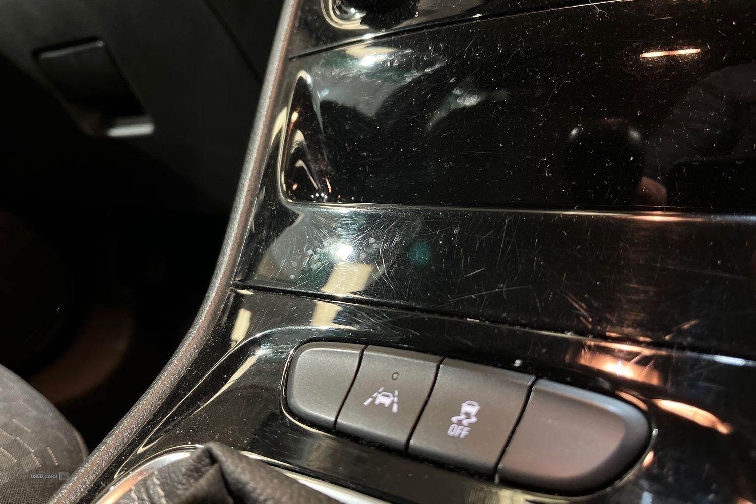 Jun 2018 Vauxhall Astra 1.4i 16V SRi 5dr