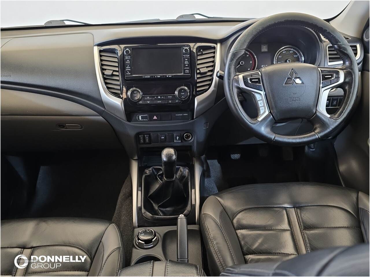 Mar 2018 Mitsubishi L200 Double Cab DI-D 178 Barbarian 4WD