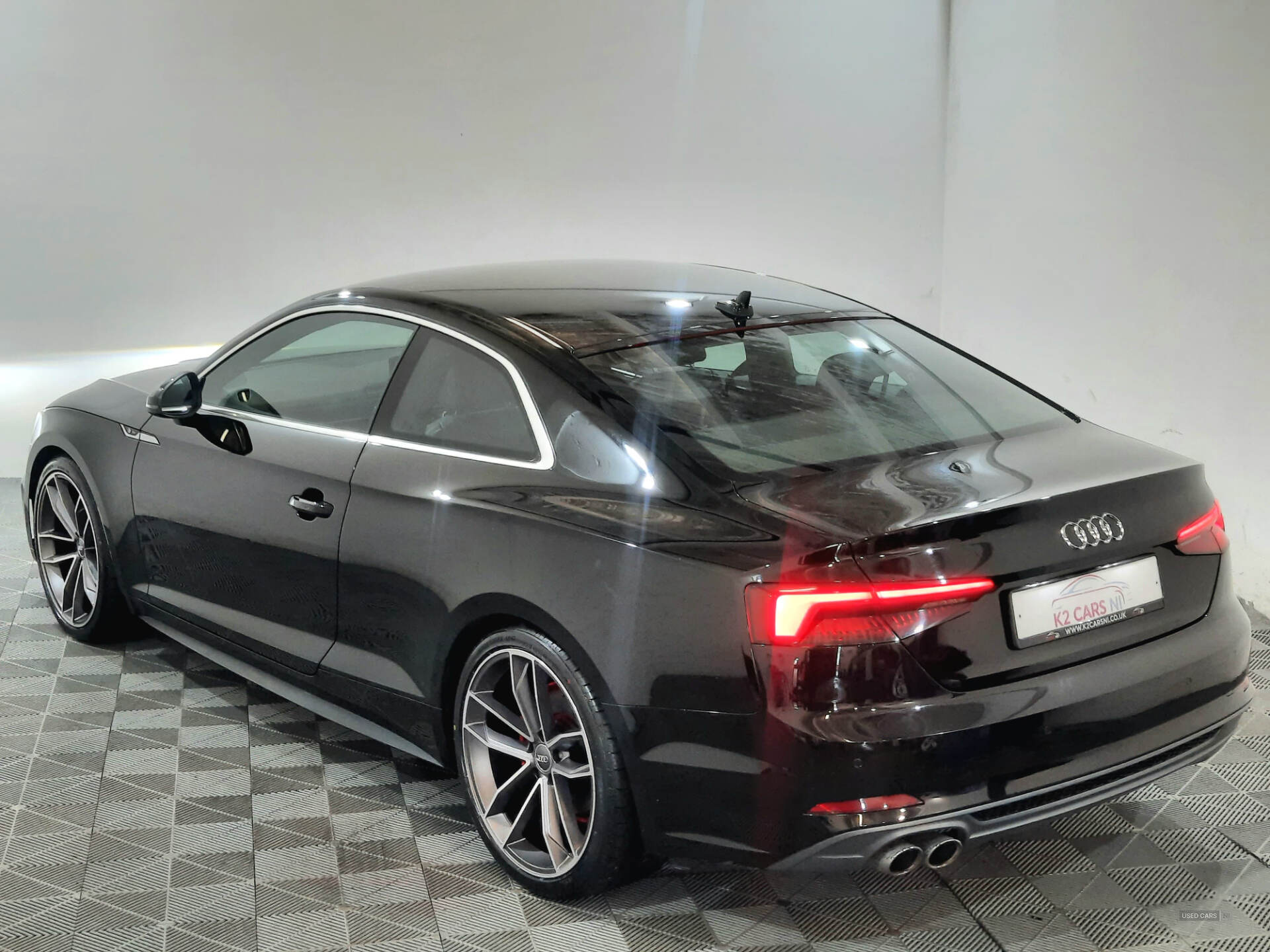 Car Thumbnail 8