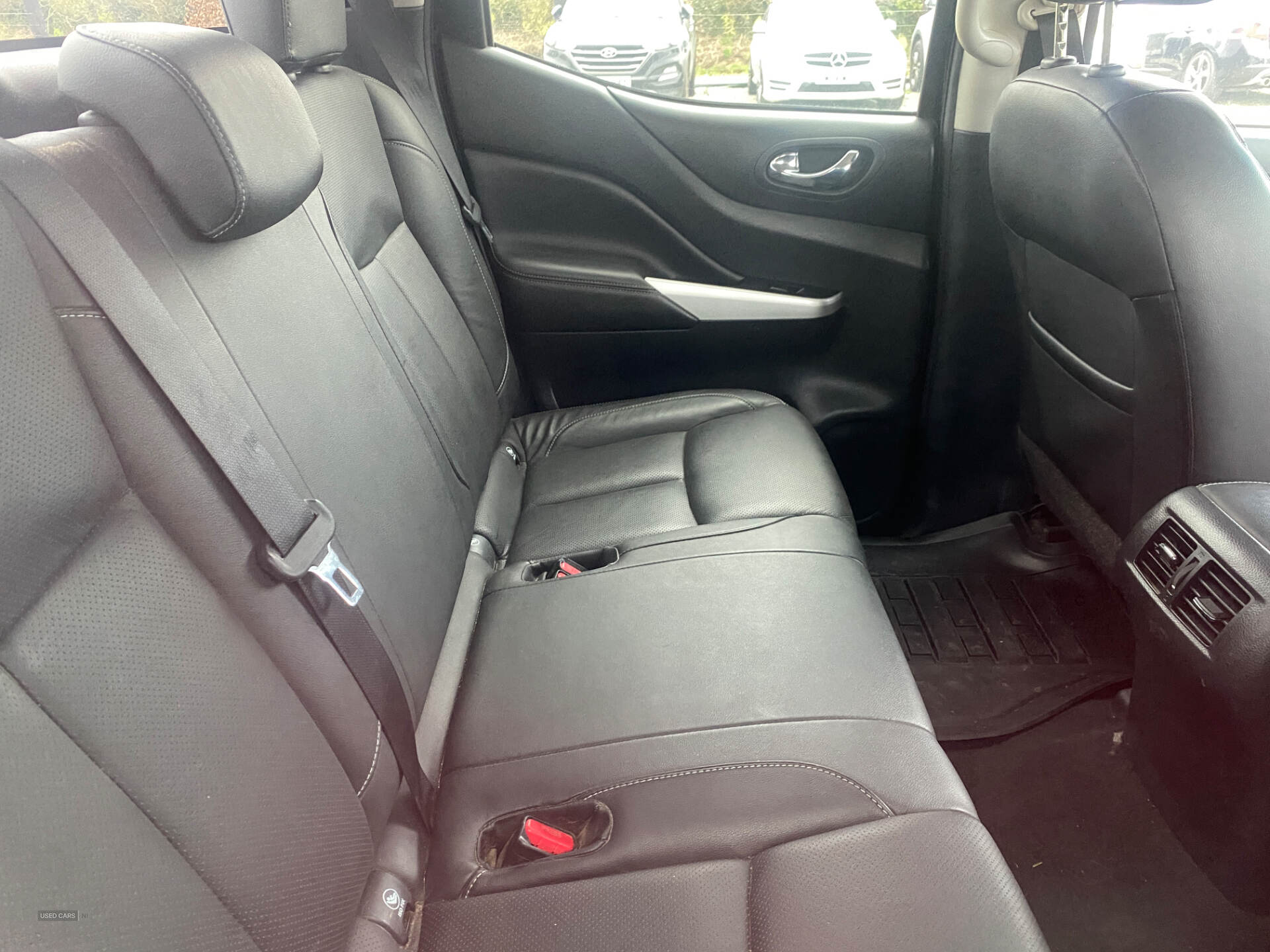 Feb 2019 Nissan Navara Double Cab Pick Up Tekna 2.3dCi 190 4WD