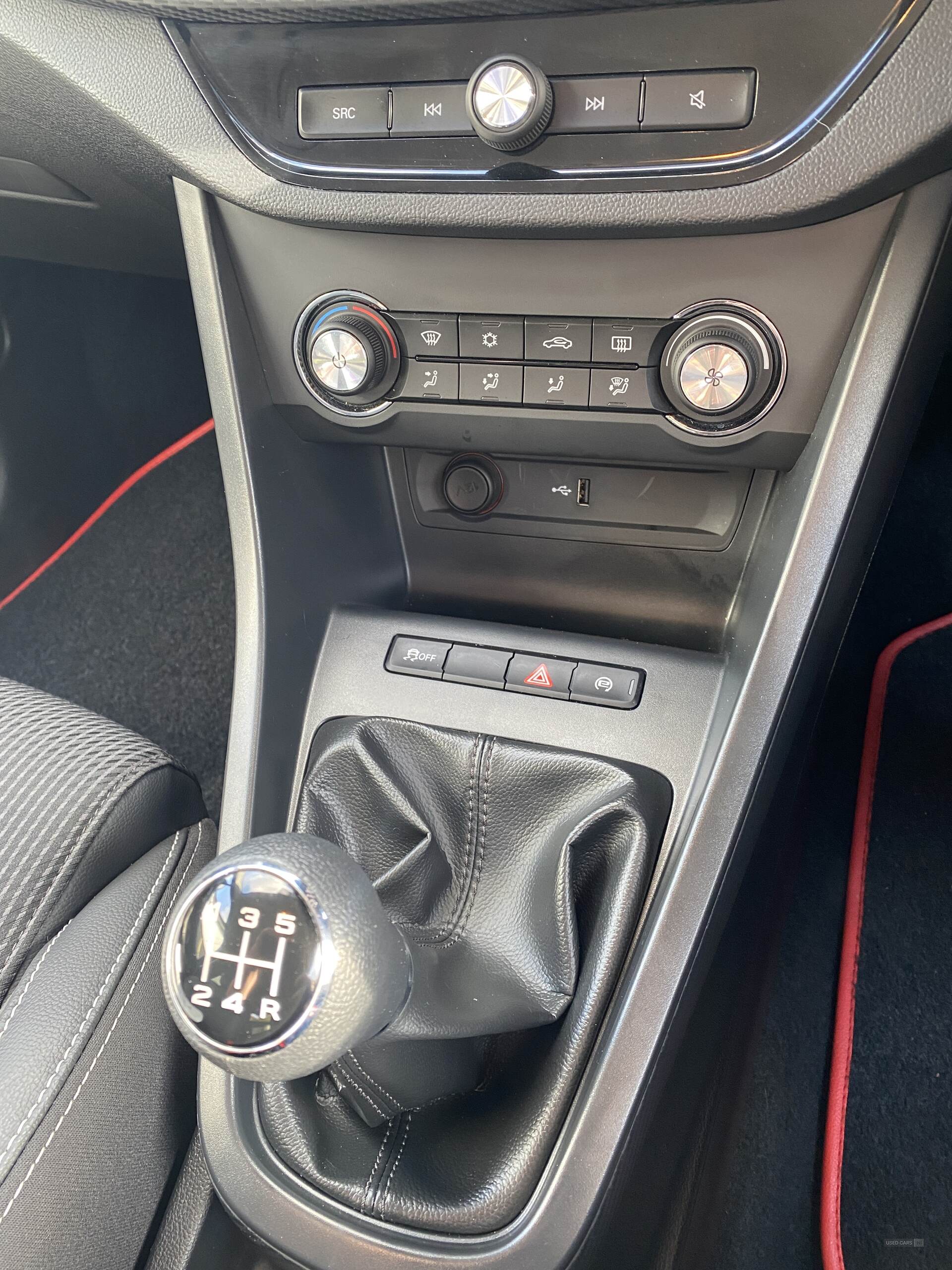 Mar 2023 MG MG3 1.5 VTi-TECH Exclusive 5dr [Navigation]