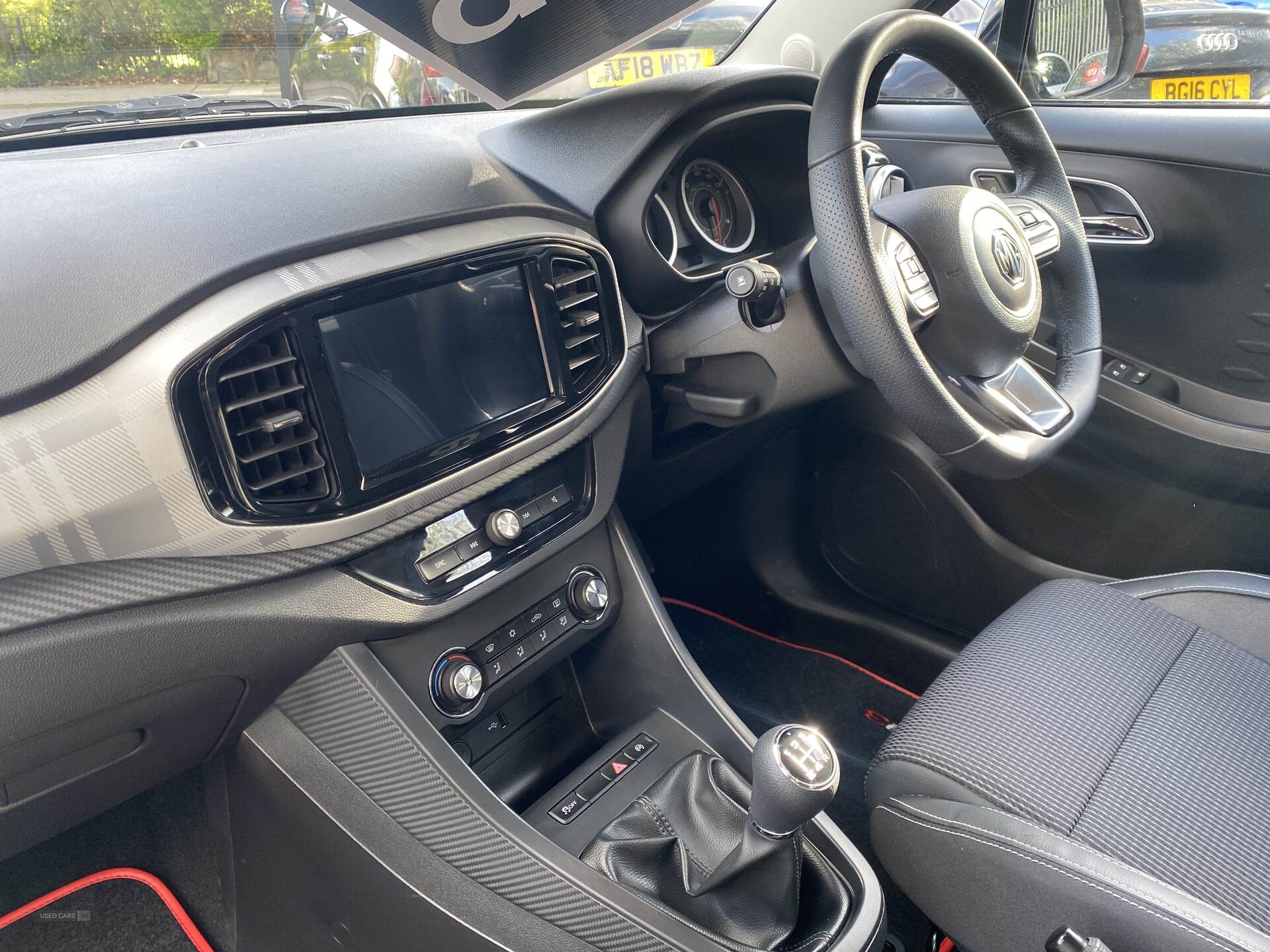 Mar 2023 MG MG3 1.5 VTi-TECH Exclusive 5dr [Navigation]