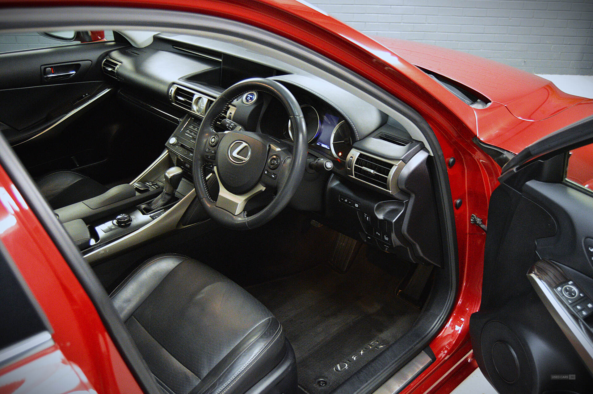 Jun 2014 Lexus IS-Series 300h Premier 4dr CVT Auto