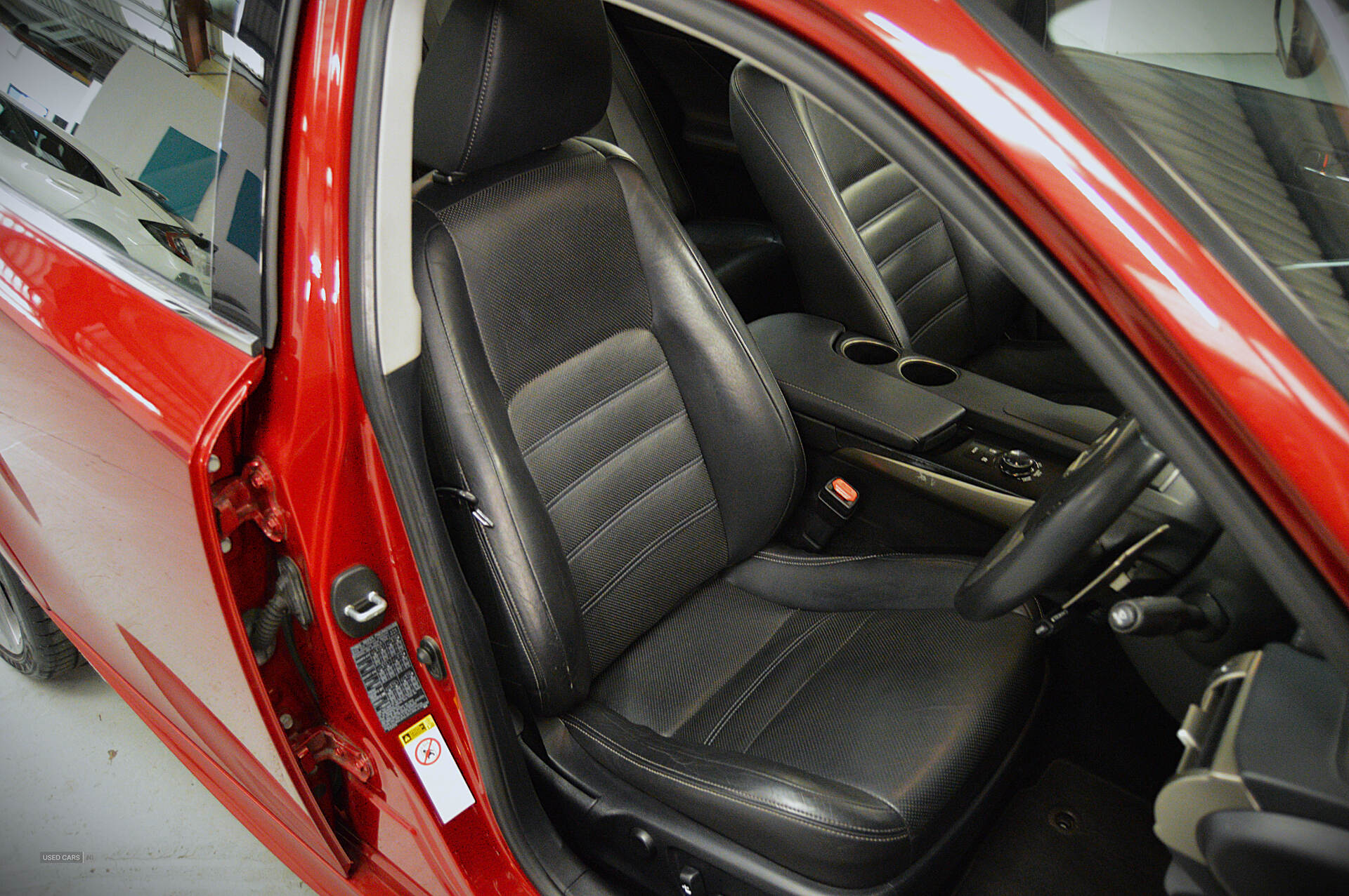 Jun 2014 Lexus IS-Series 300h Premier 4dr CVT Auto