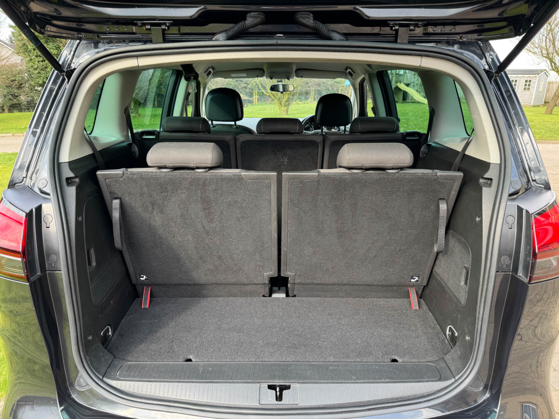 Aug 2015 Vauxhall Zafira 2.0 CDTi SRi 5dr