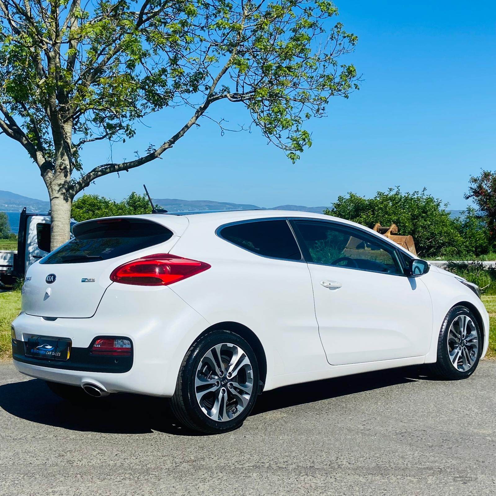 Apr 2015 Kia Pro Ceed 1.6 CRDi SE Tech EcoDynamics 3dr