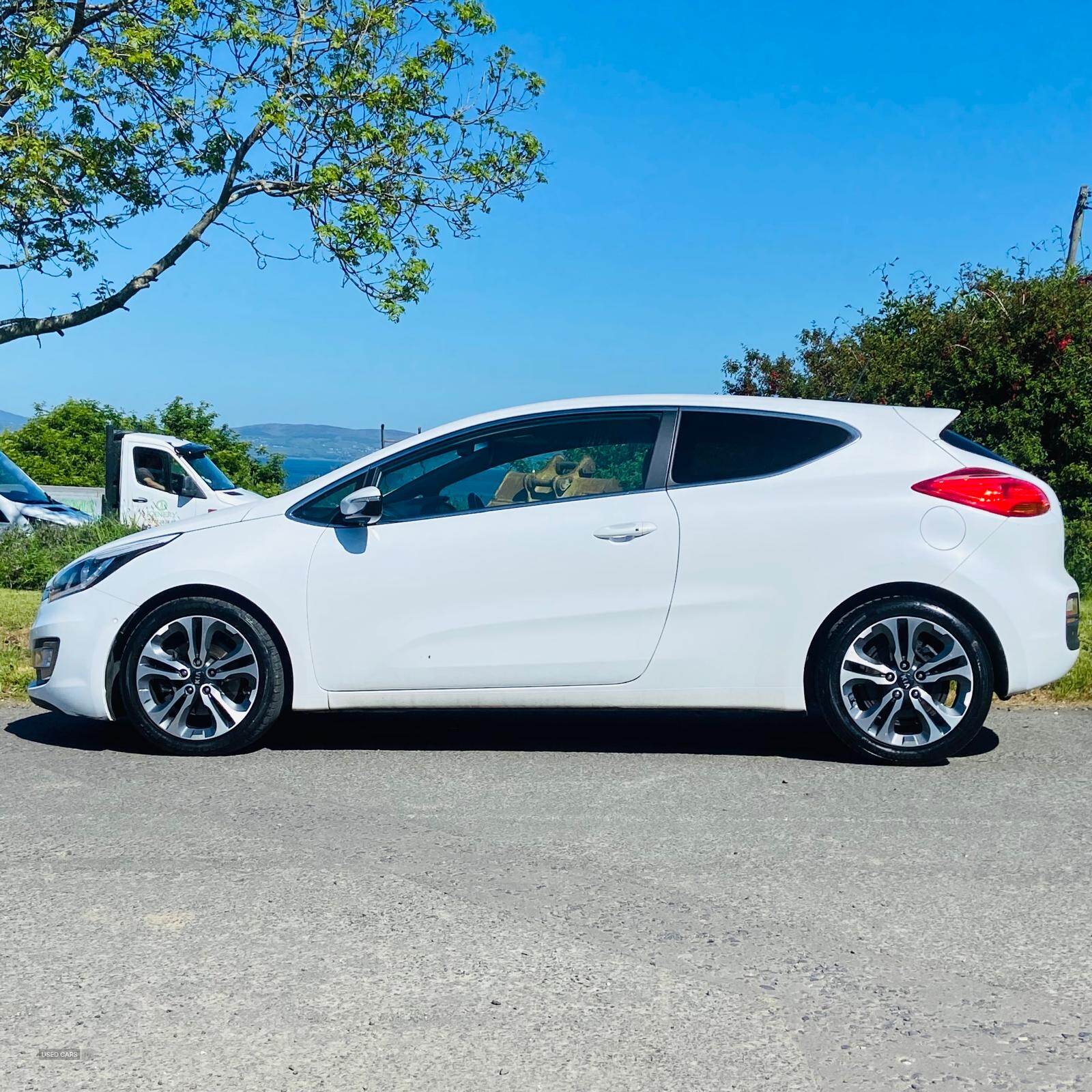 Apr 2015 Kia Pro Ceed 1.6 CRDi SE Tech EcoDynamics 3dr