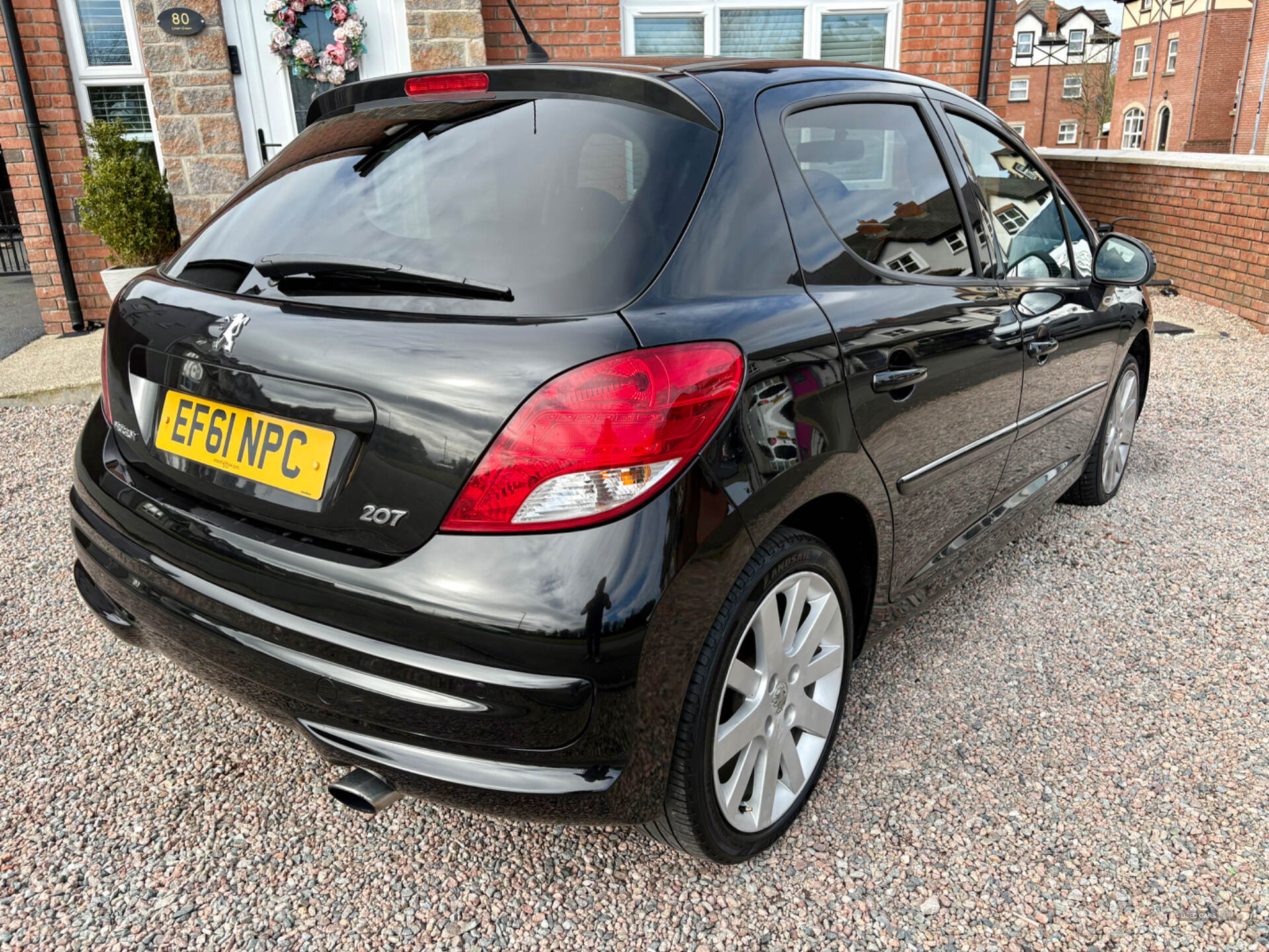 Jan 2012 Peugeot 207 1.6 HDi 92 Allure 5dr