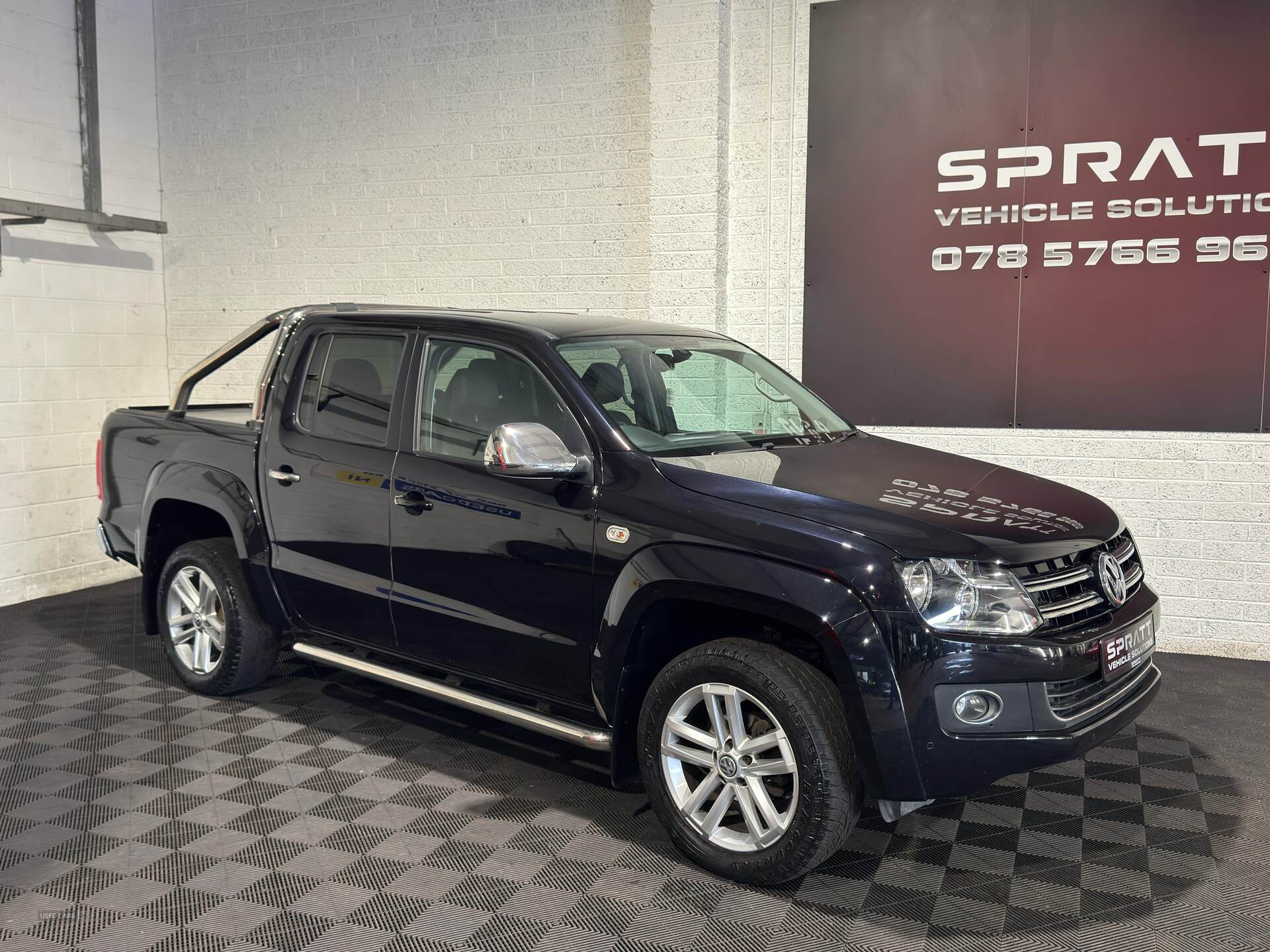 Nov 2016 Volkswagen Amarok D/Cab Pick Up Highline 2.0 BiTDI 180 BMT 4MTN Auto